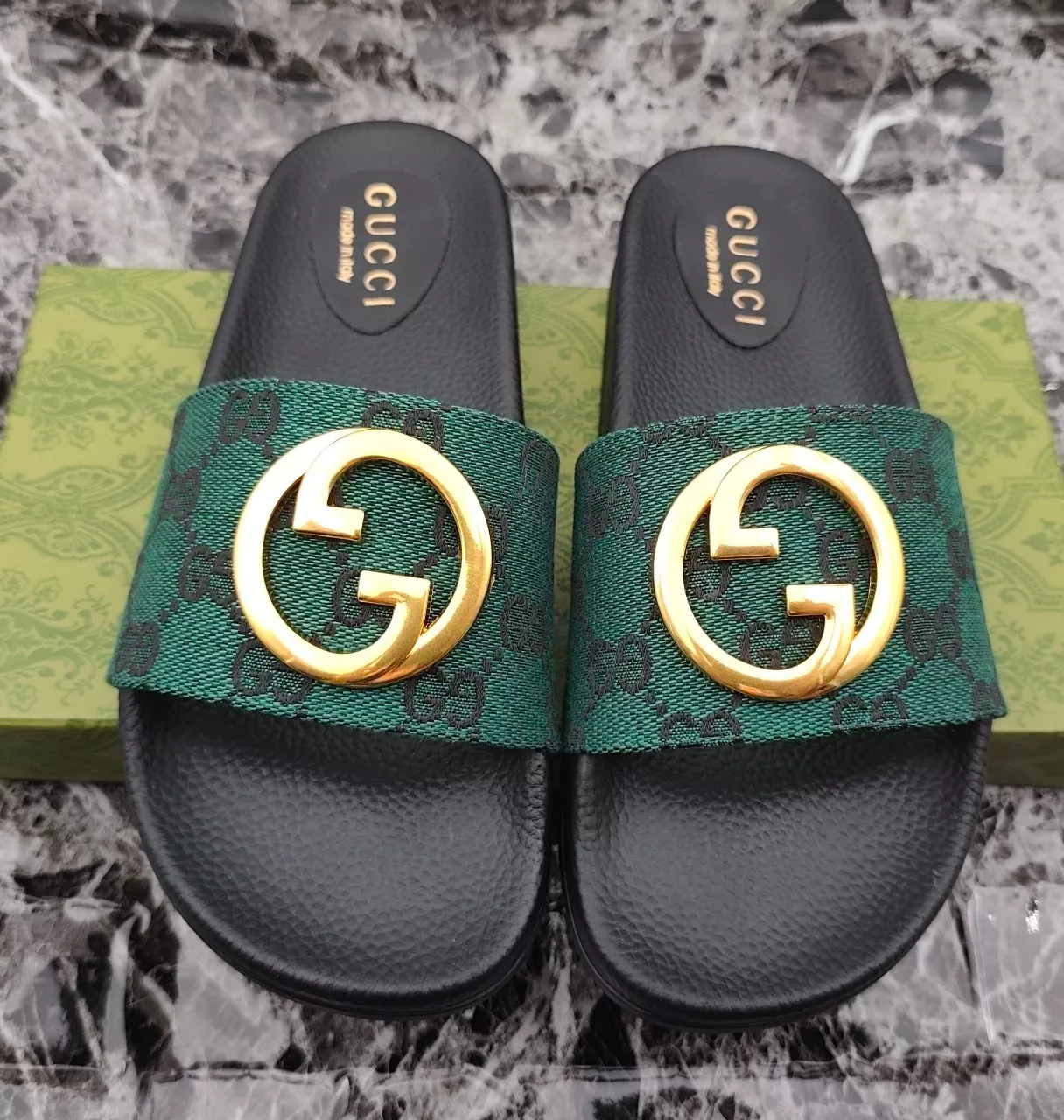 ModernLook 480 Gucci Slippers For Men