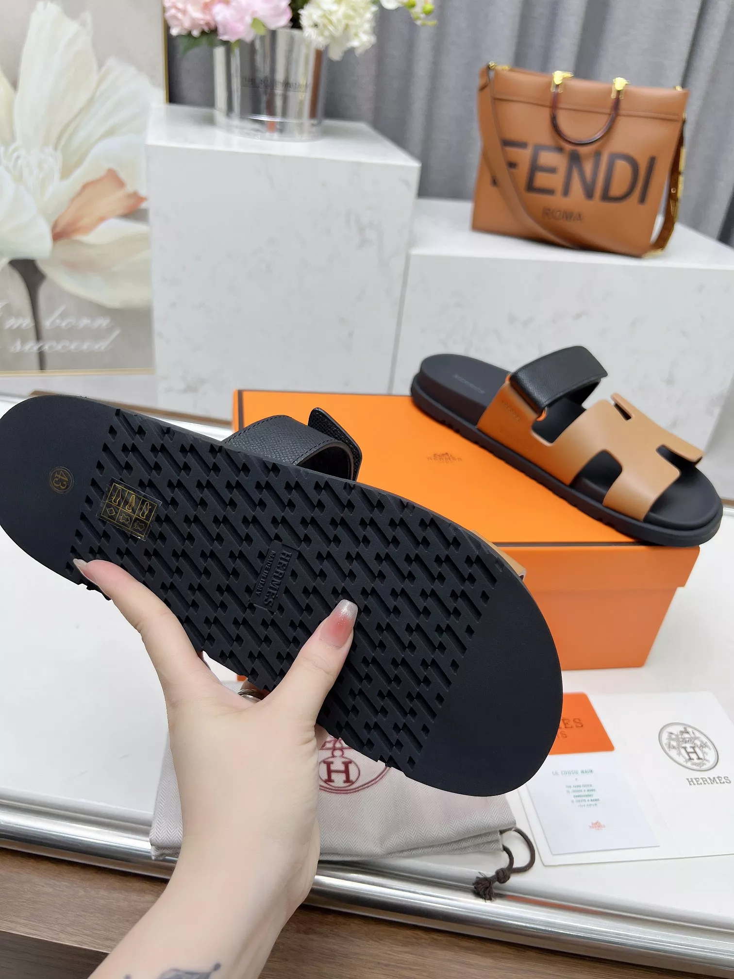 ModernLook 4854 Hermes Slippers For Men