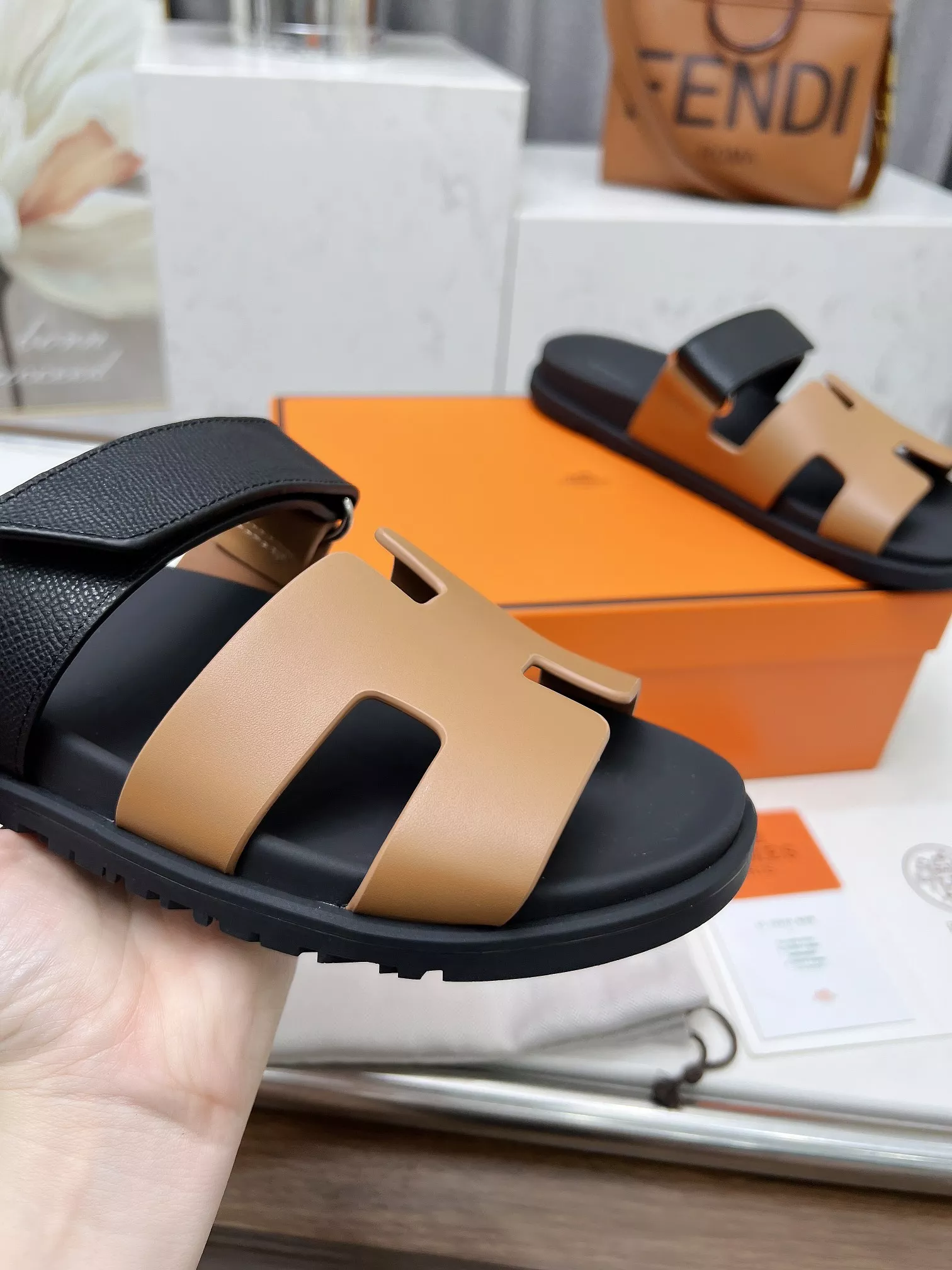ModernLook 4854 Hermes Slippers For Men