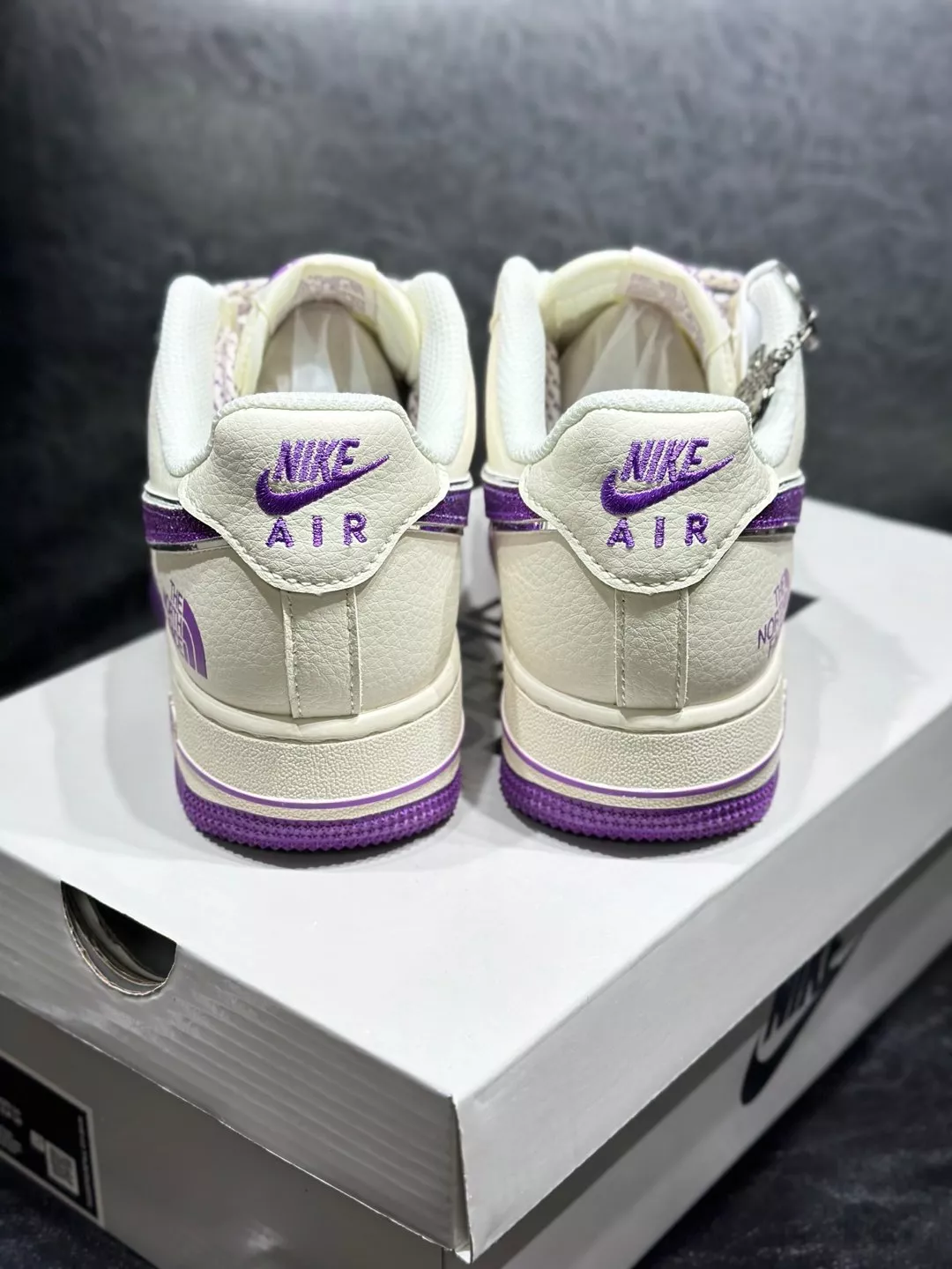 ModernLook 4987 Nike Air Force 1 For Men