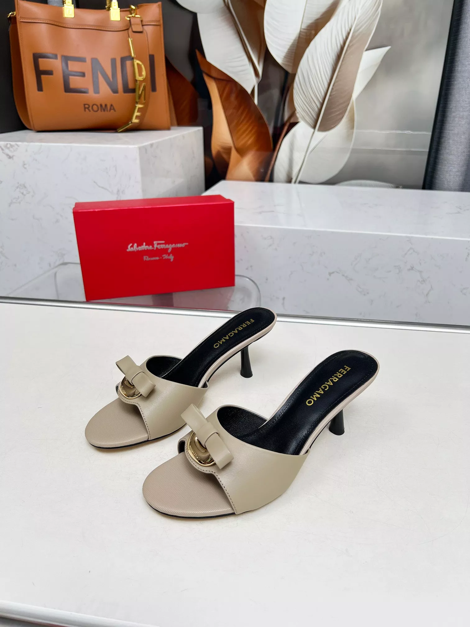 ModernLook 542 Salvatore Ferragamo Slippers For Women