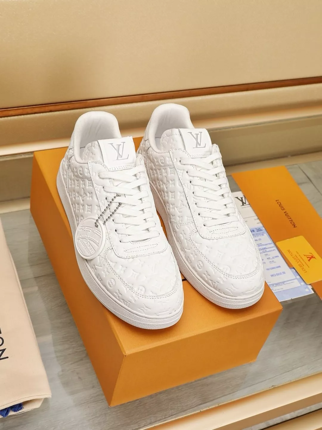 ModernLook 5431 Louis Vuitton Casual Shoes For Men