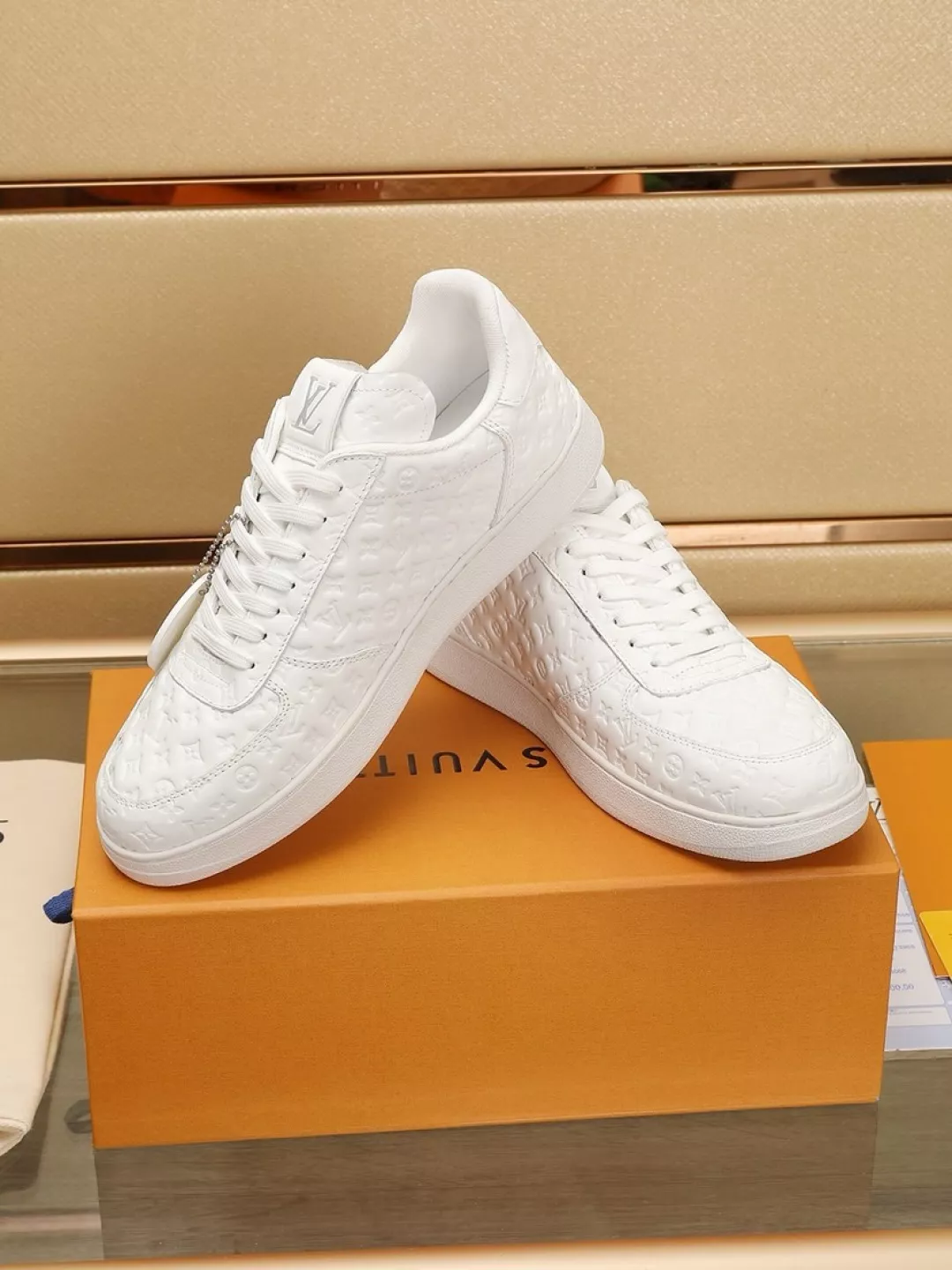 ModernLook 5431 Louis Vuitton Casual Shoes For Men