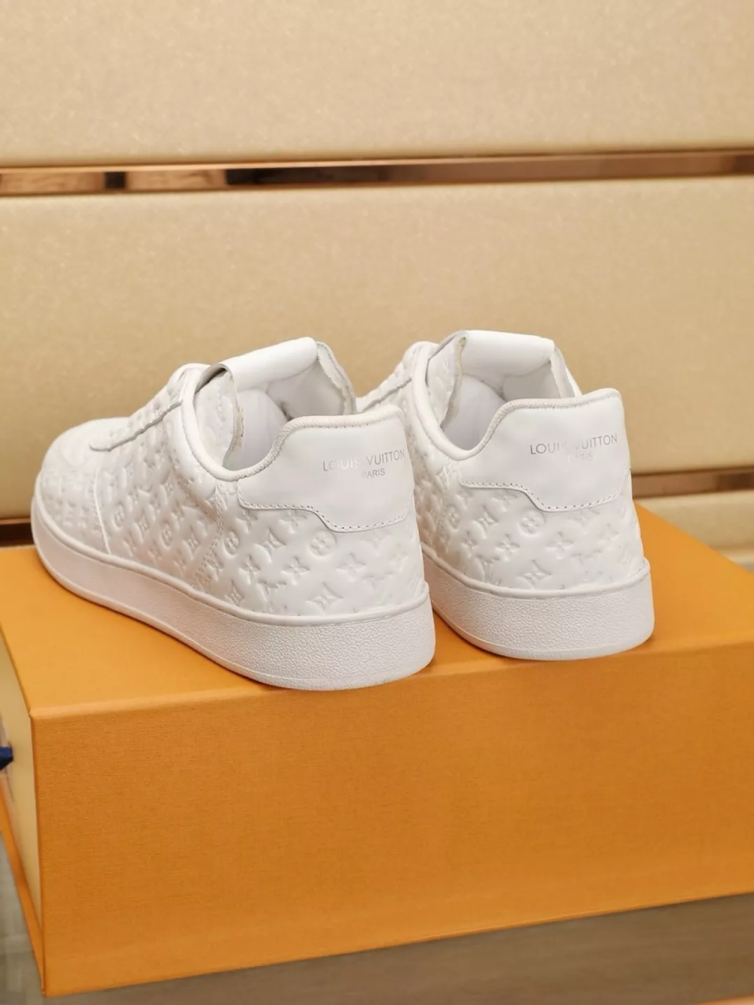 ModernLook 5431 Louis Vuitton Casual Shoes For Men