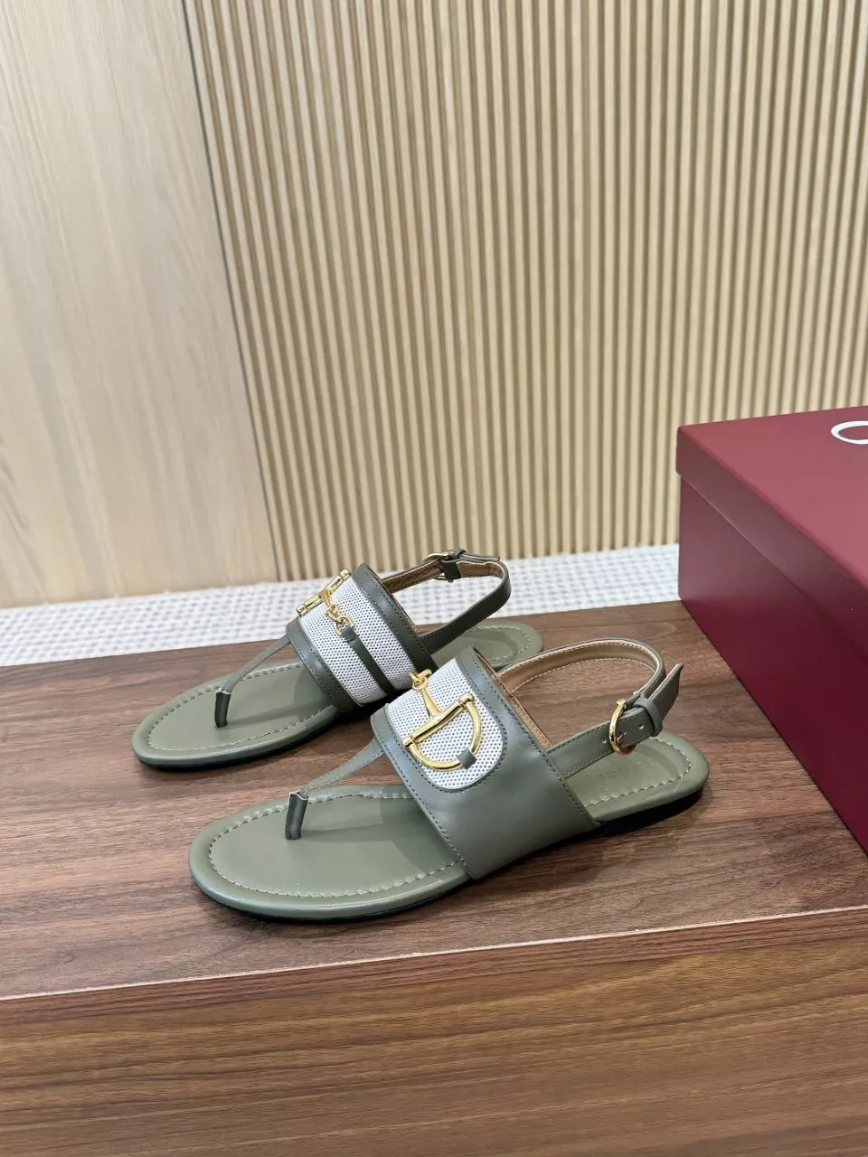 ModernLook 573 Gucci Sandal For Women