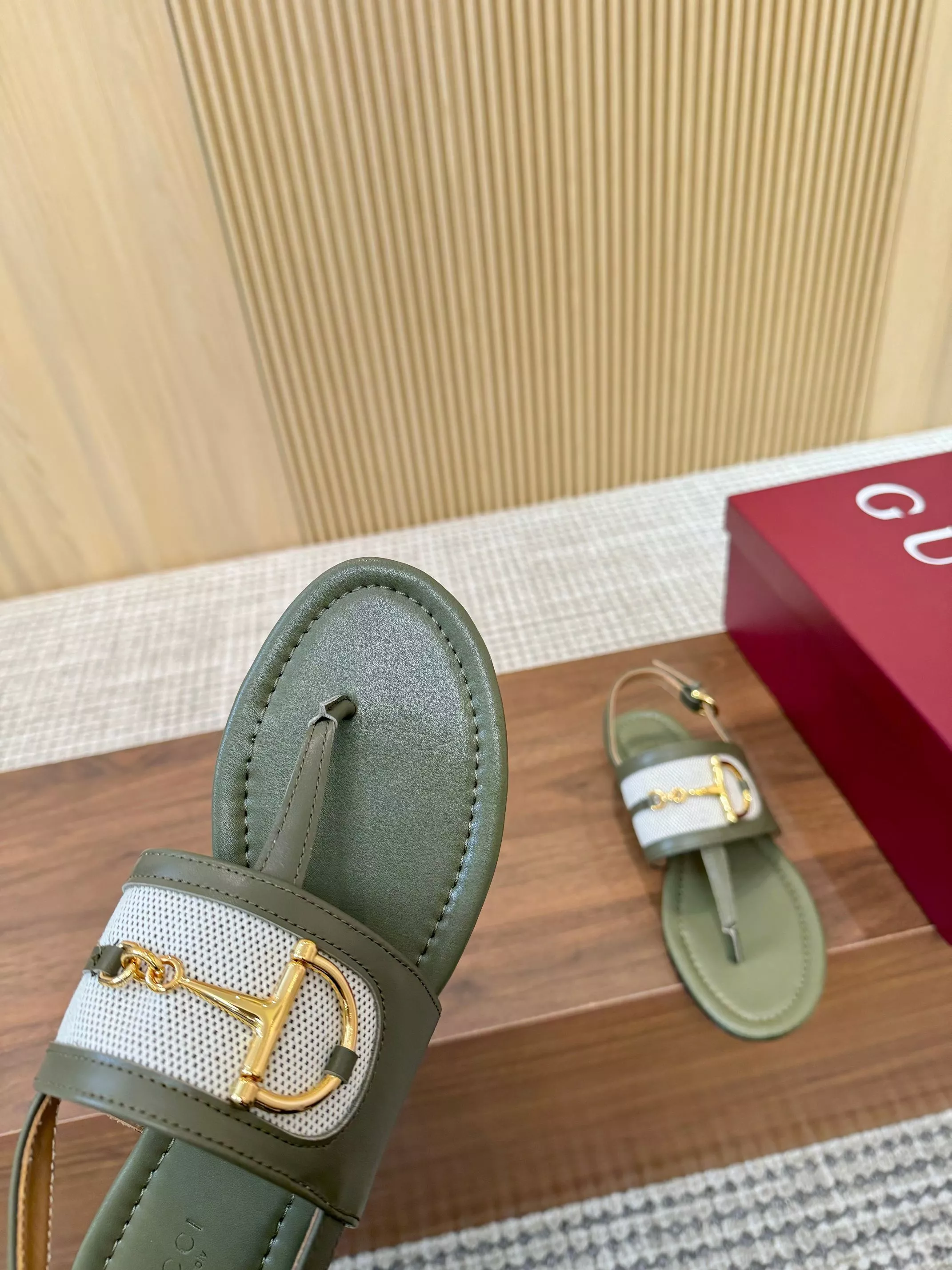 ModernLook 573 Gucci Sandal For Women