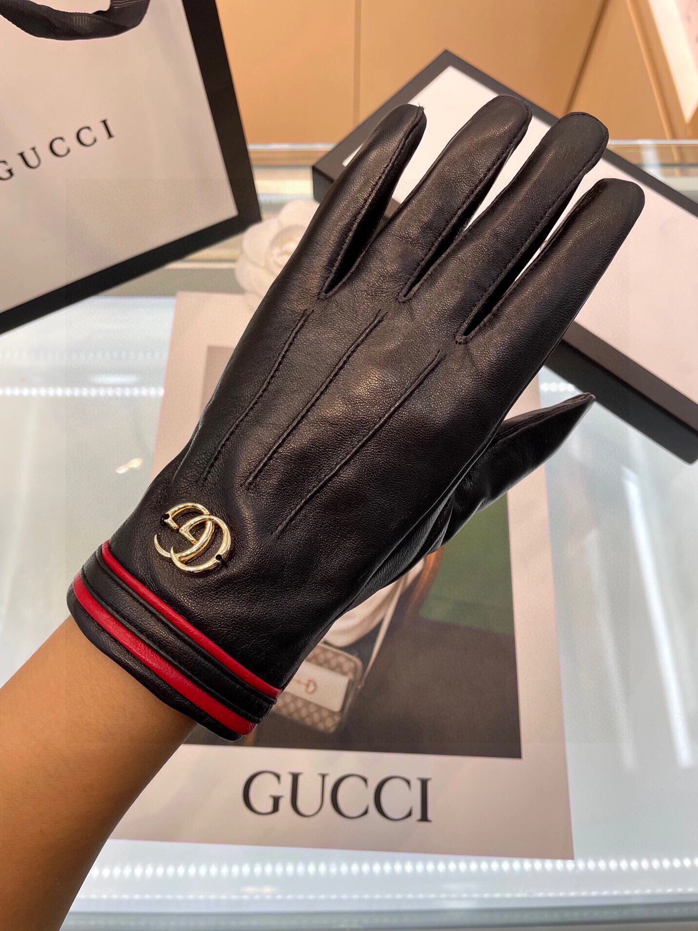 ModernLook 5768 Gucci Gloves For Women