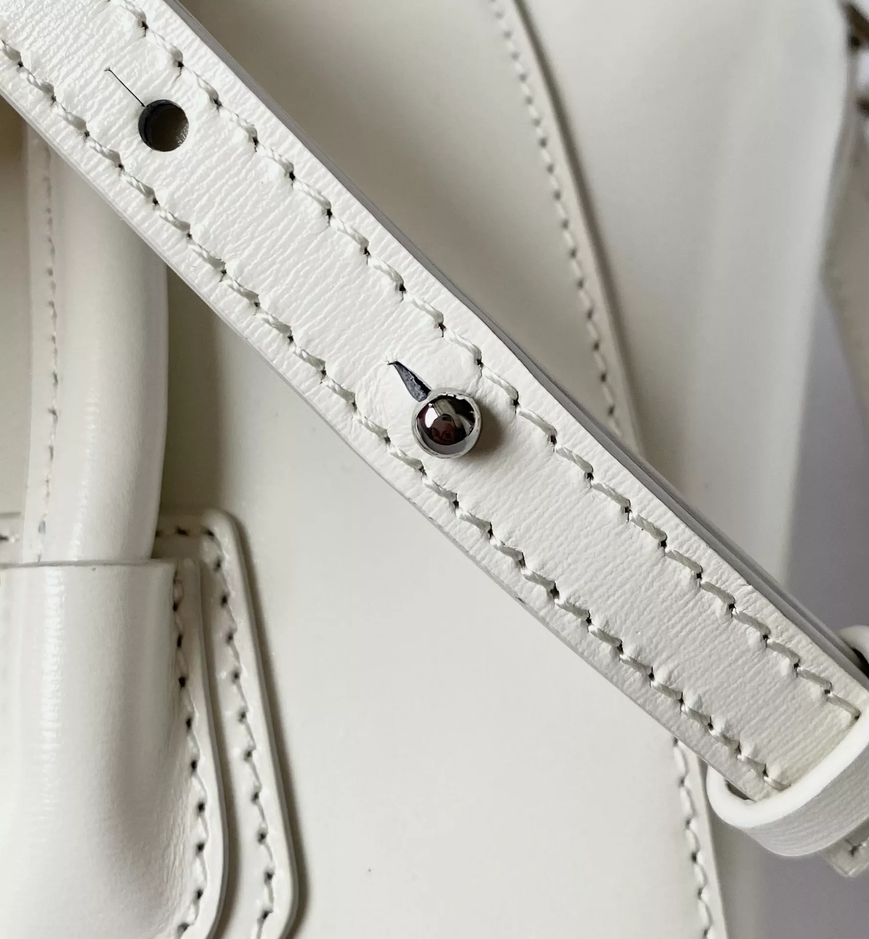ModernLook 5783 Givenchy AAA Quality Handbags For Women