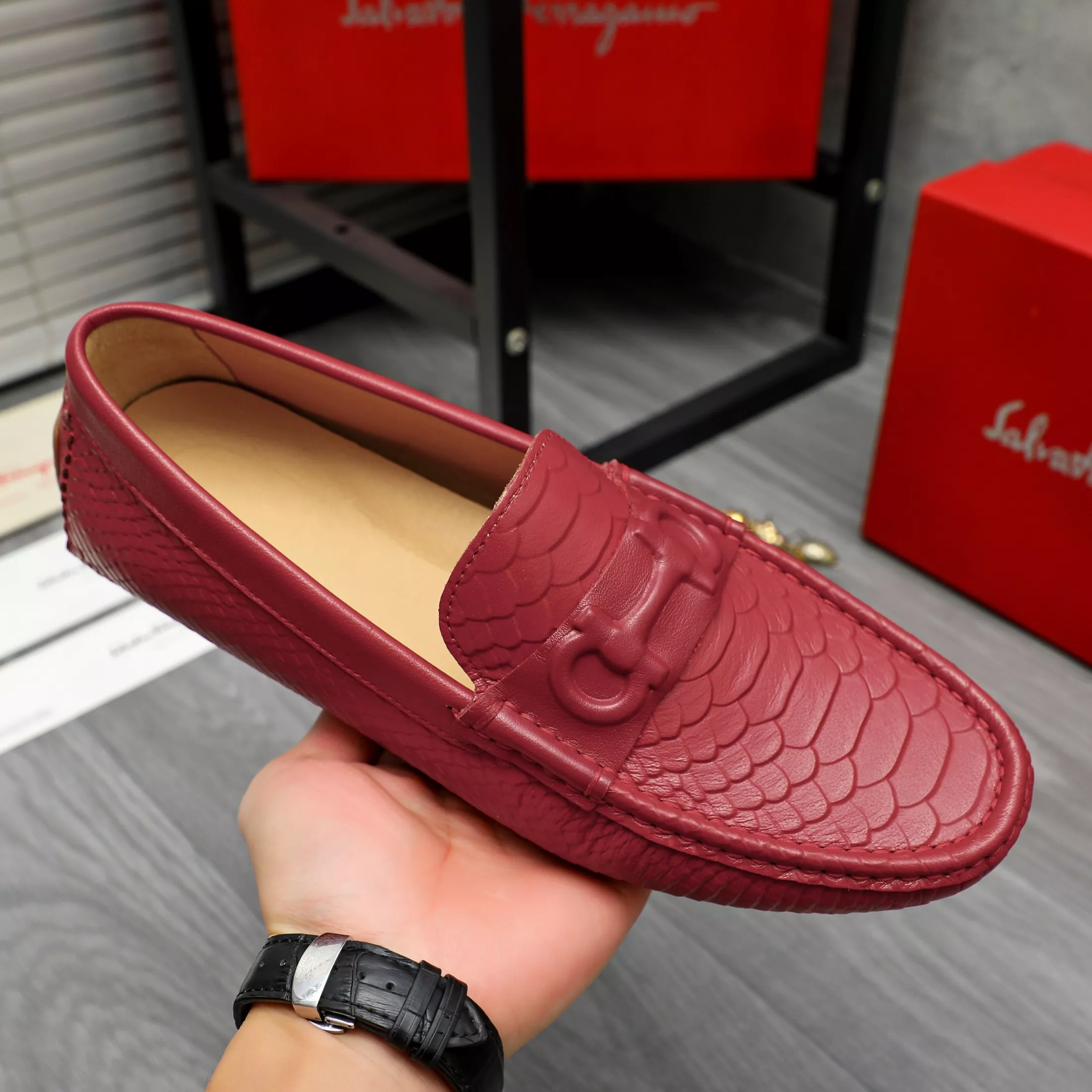 ModernLook 5785 Salvatore Ferragamo Leather Shoes For Men