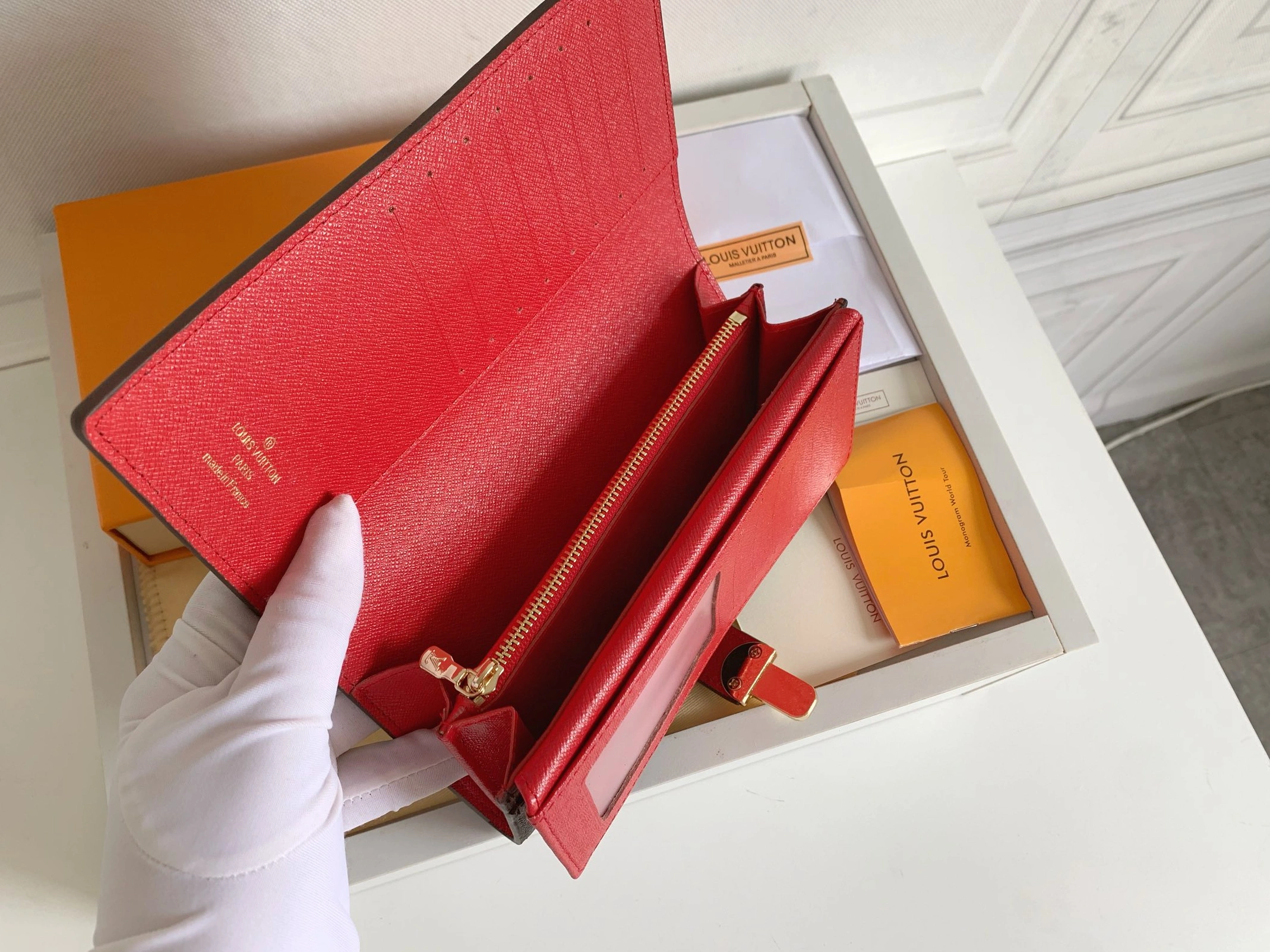 ModernLook 5938 Louis Vuitton LV Card Case For Women