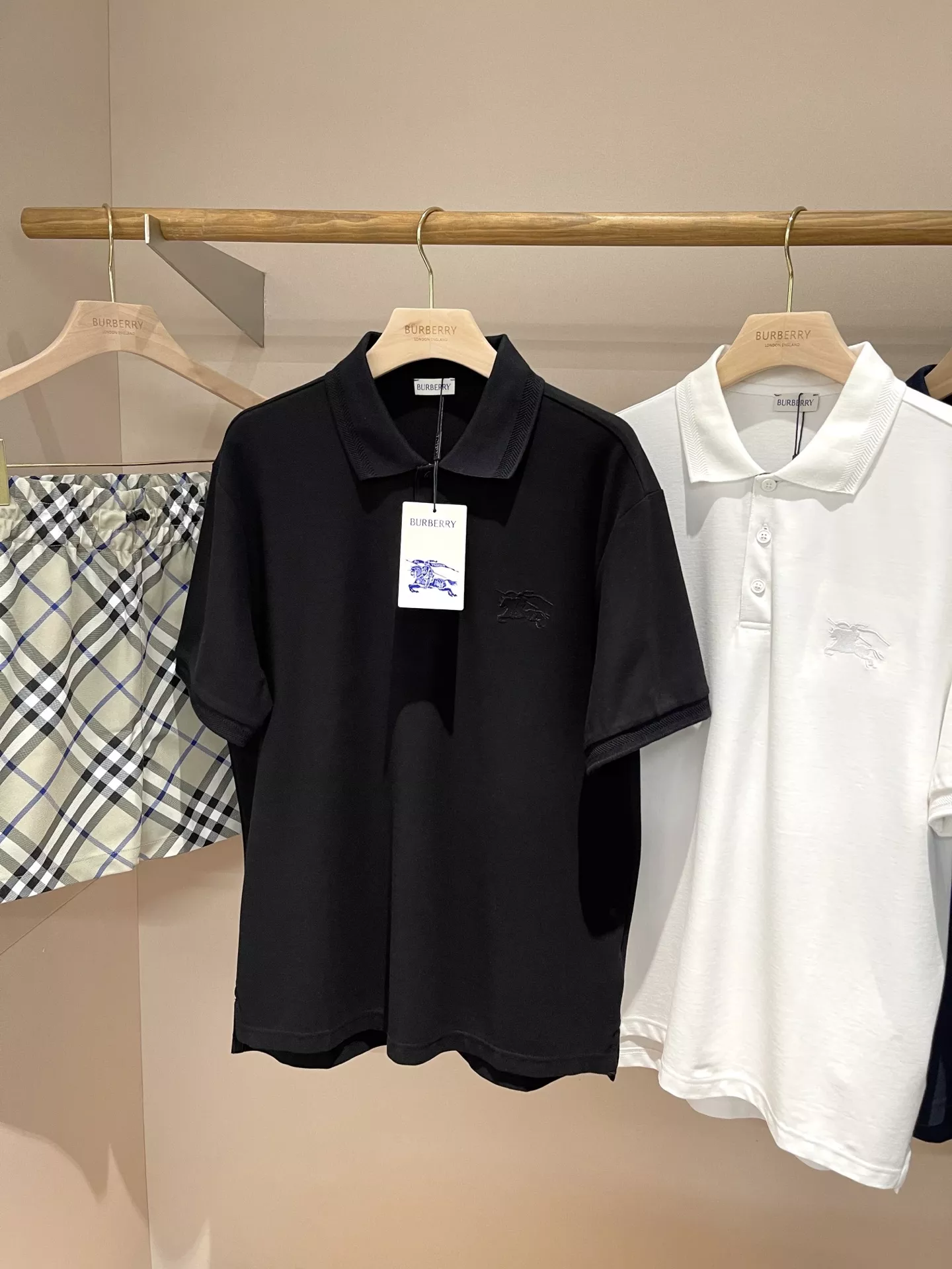 ModernLook 6045 Burberry T-Shirts Short Sleeved For Unisex