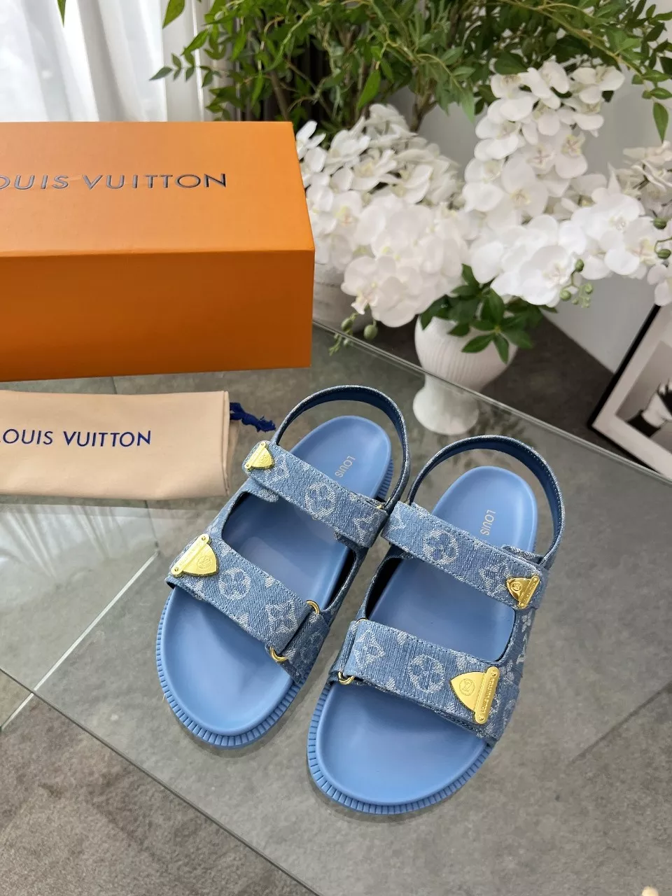 ModernLook 6054 Louis Vuitton Sandal For Women