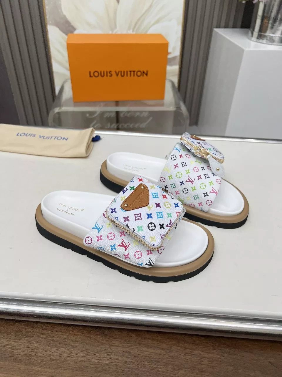 ModernLook 6073 Louis Vuitton Slippers For Women