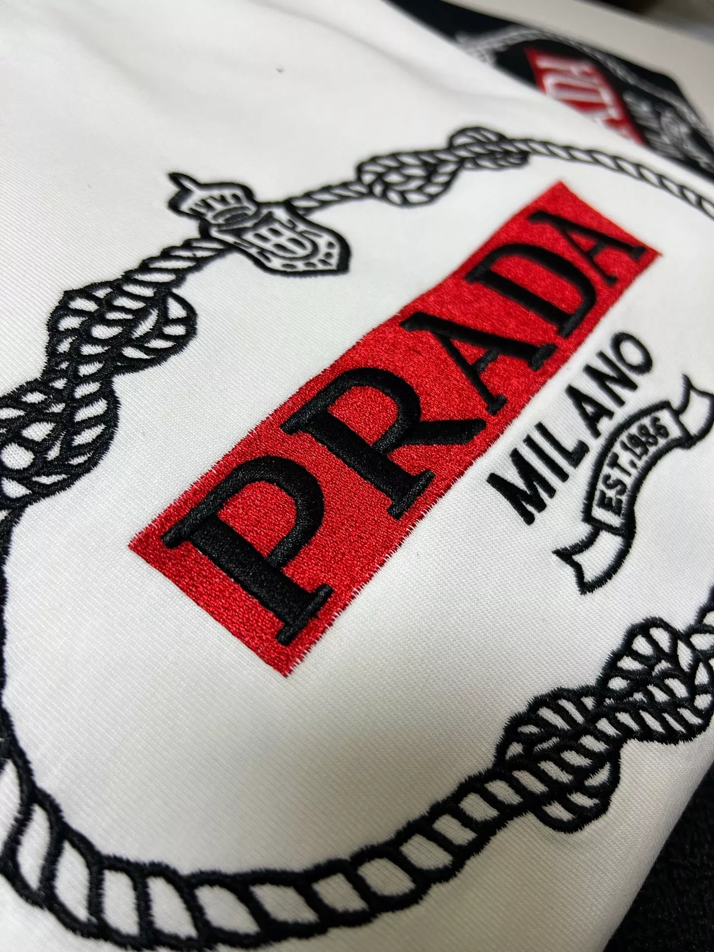 ModernLook 6549 Prada T-Shirts Short Sleeved For Unisex