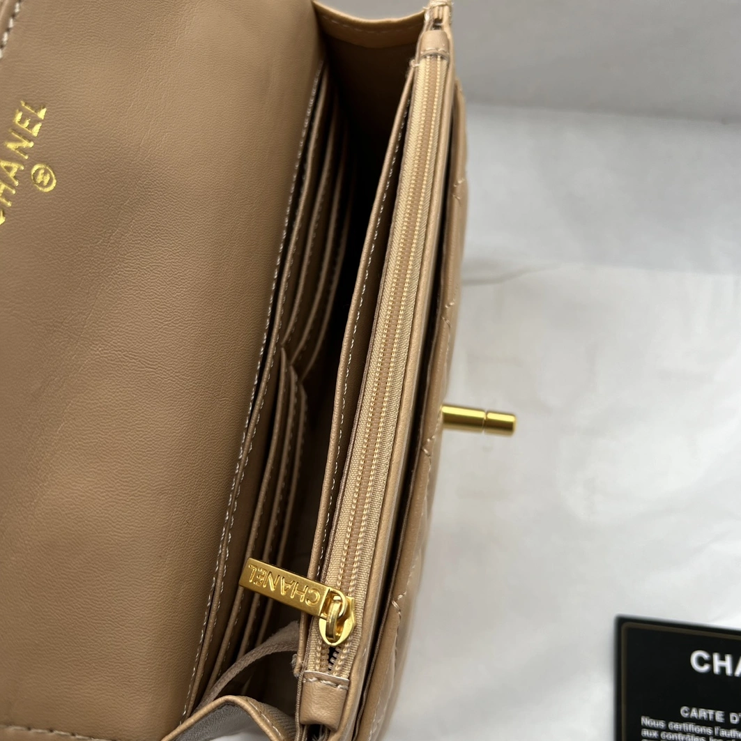 ModernLook 6601 Chanel AAA Quality Messenger Bags For Women