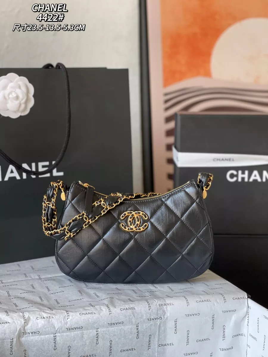 ModernLook 661 Chanel AAA Quality Shoulder Bags For Women