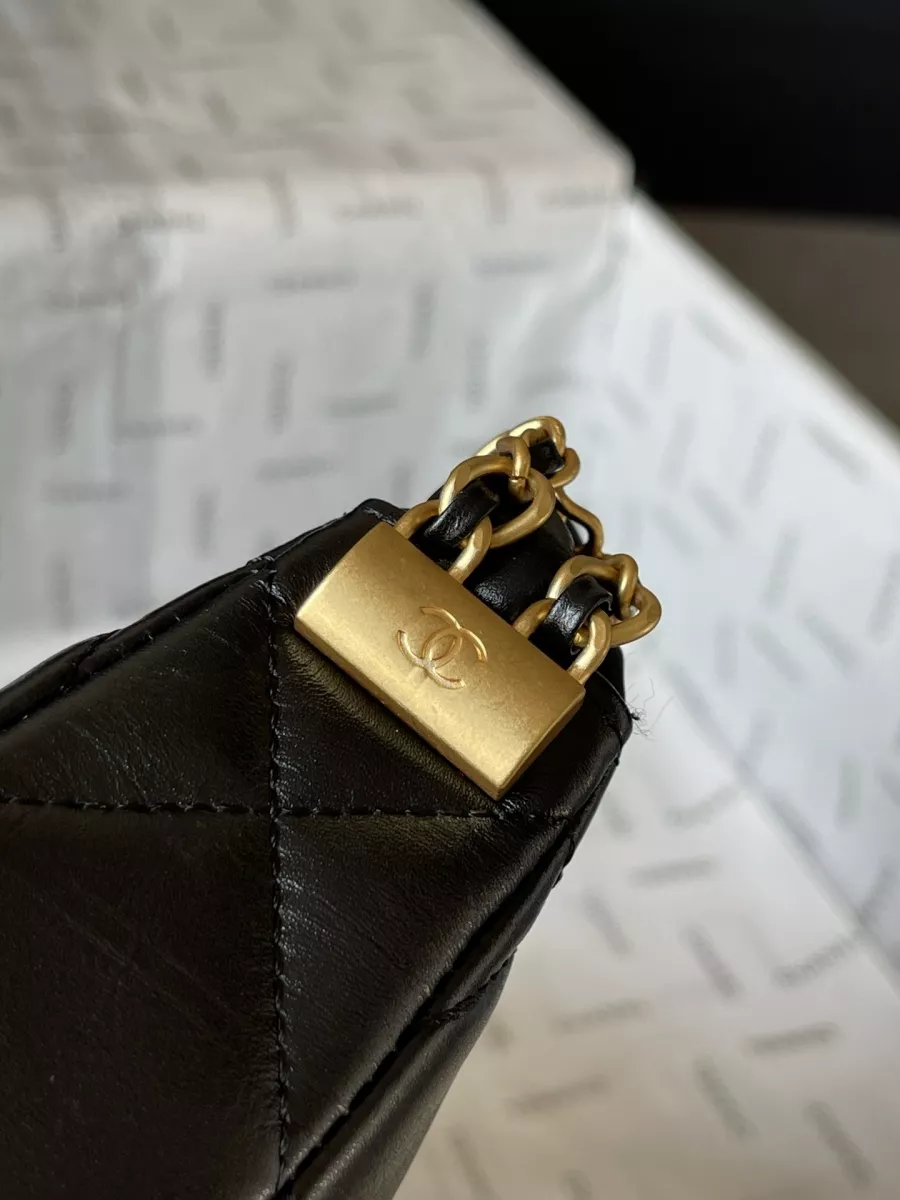 ModernLook 661 Chanel AAA Quality Shoulder Bags For Women
