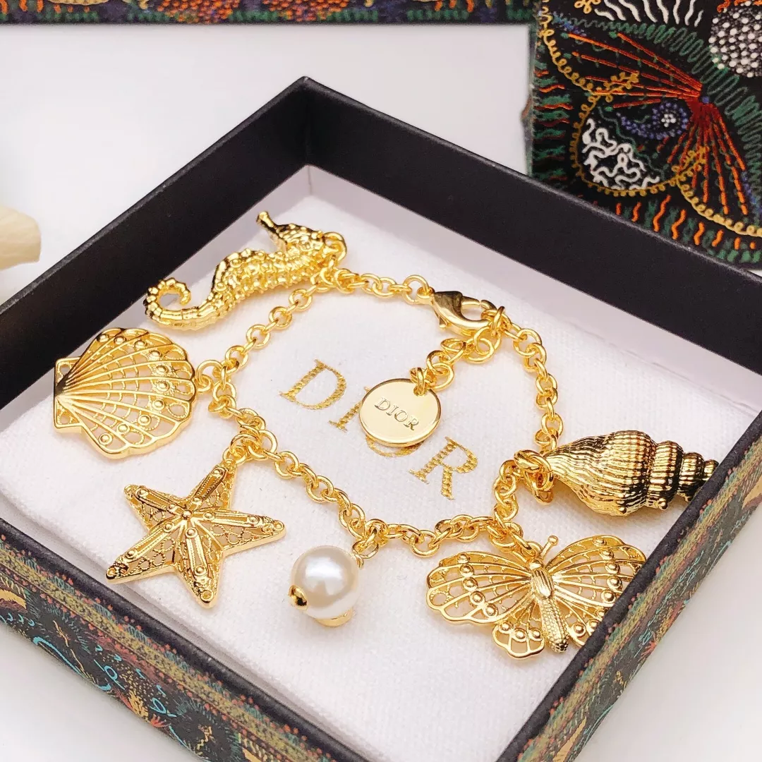 ModernLook 674 Christian Dior Bracelets For Women