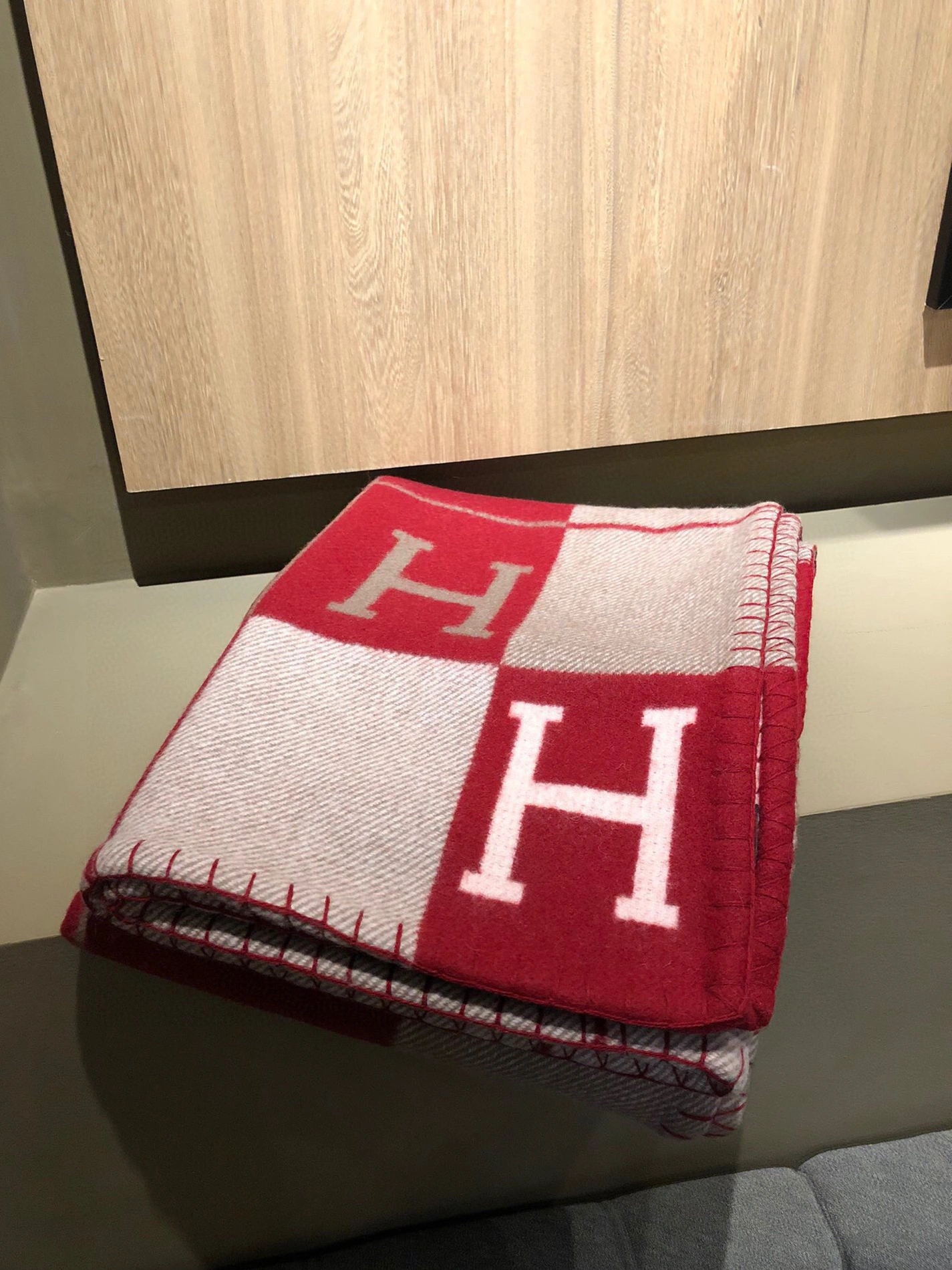 ModernLook 6817 Hermes Blankets