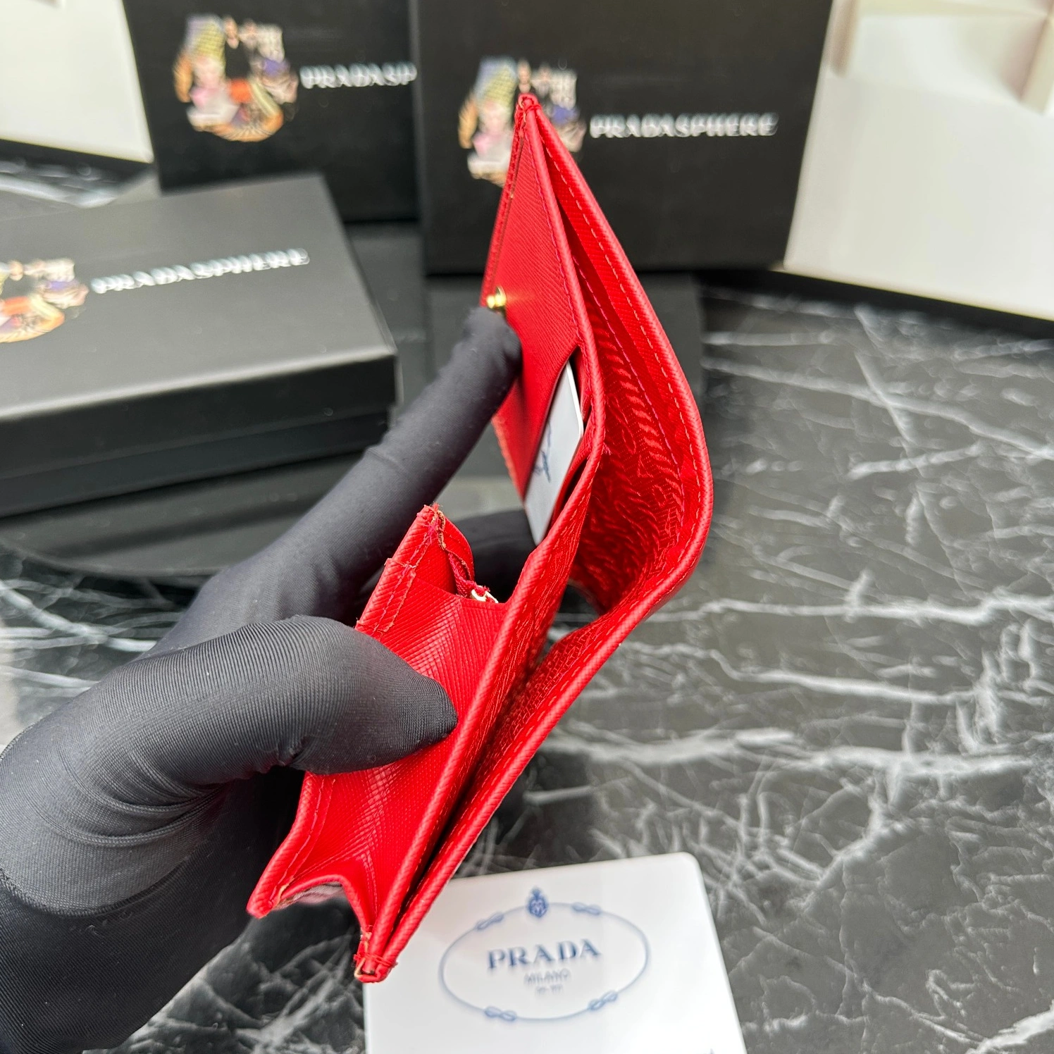 ModernLook 6837 Prada Wallets For Women
