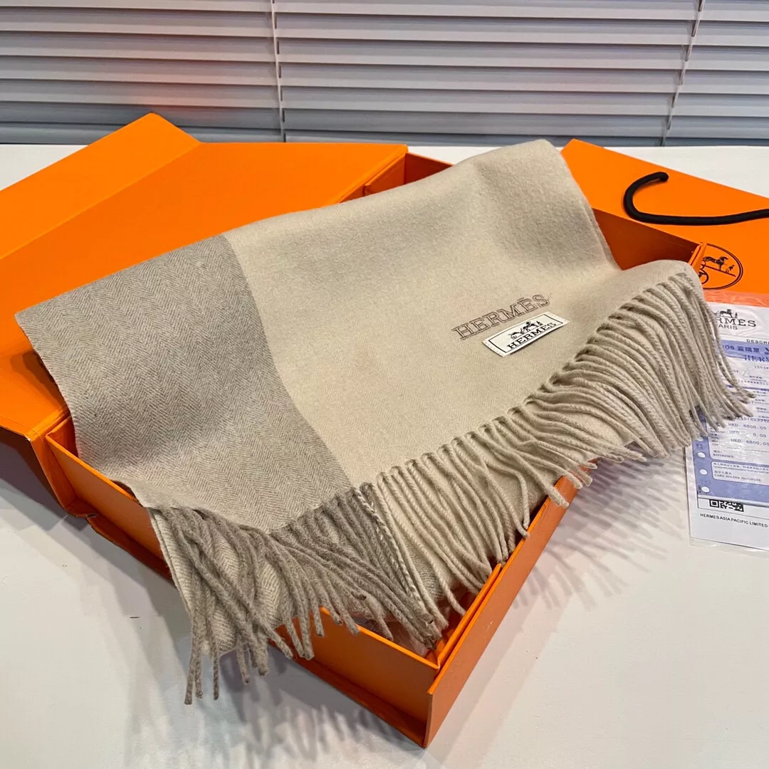 ModernLook 6877 Hermes Scarf For Women