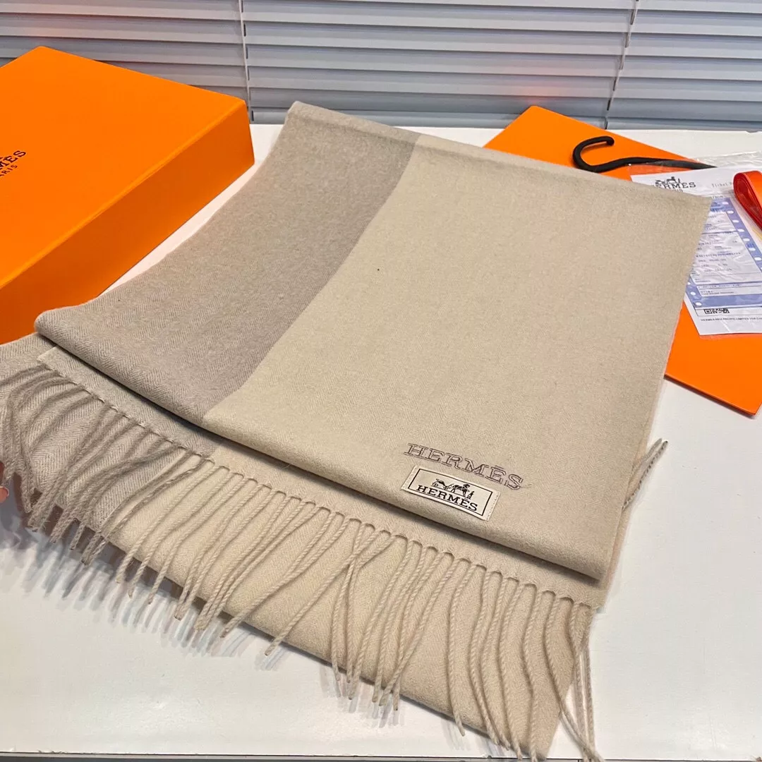 ModernLook 6877 Hermes Scarf For Women
