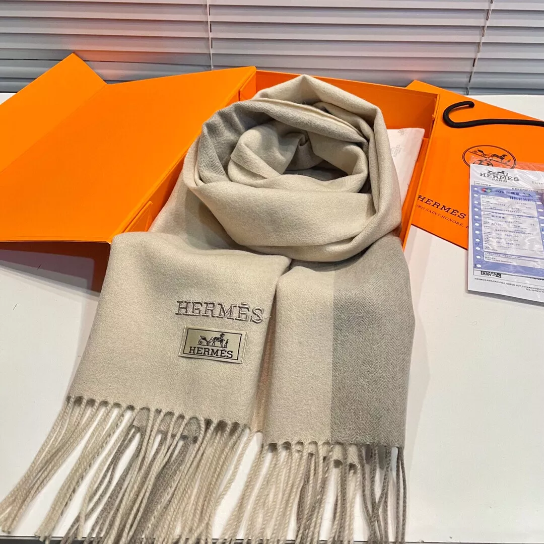ModernLook 6877 Hermes Scarf For Women