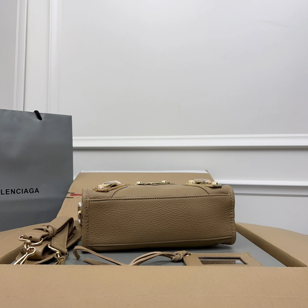 ModernLook 7145 Balenciaga AAA Quality Handbags For Women