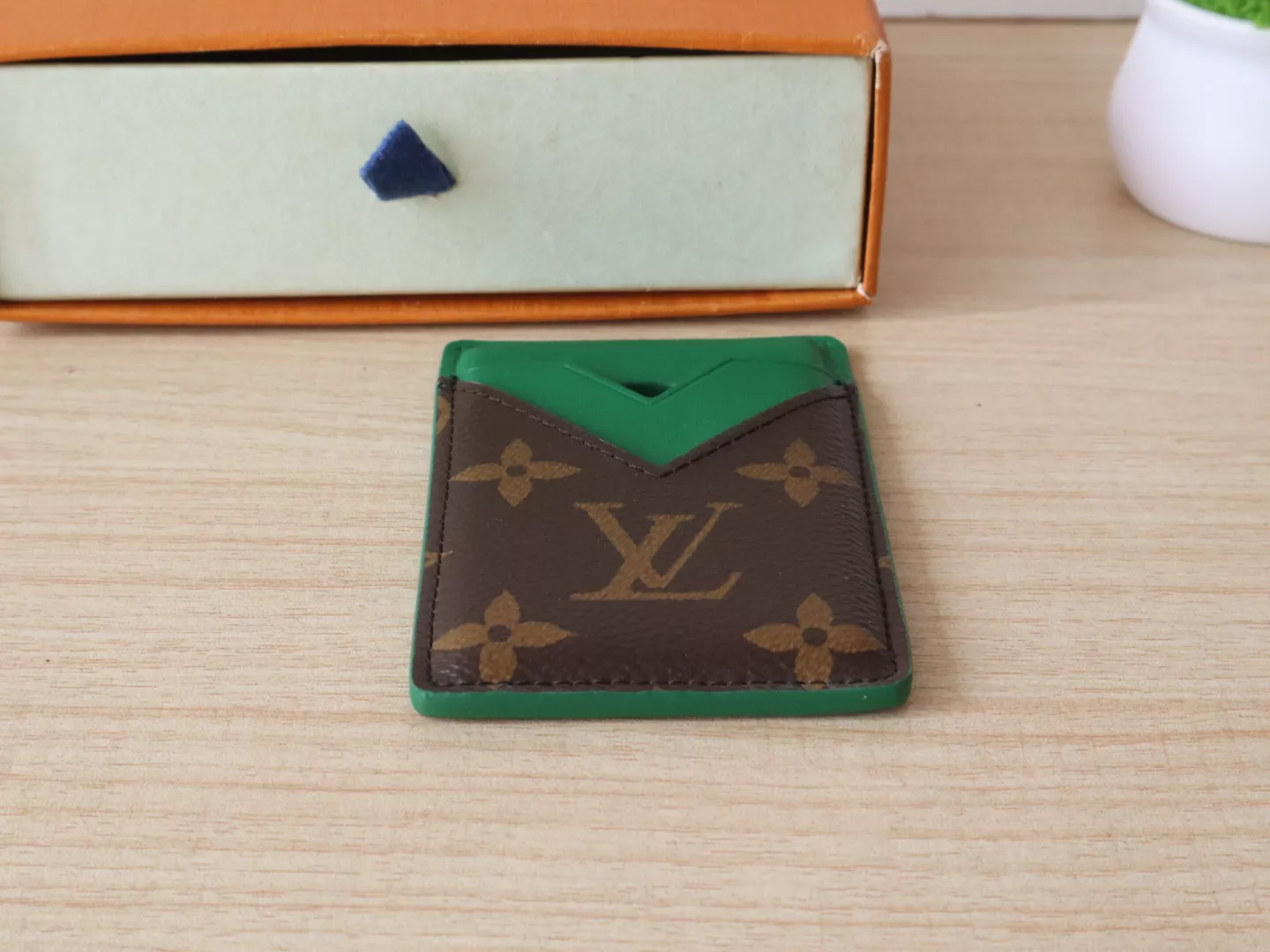ModernLook 7315 Louis Vuitton LV Card Case For Women