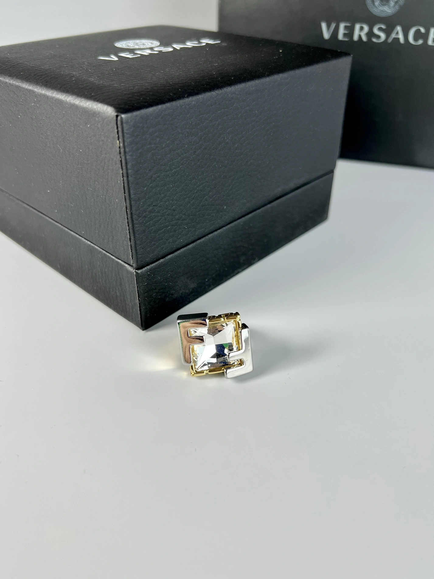ModernLook 7477 Fendi Ring For Women