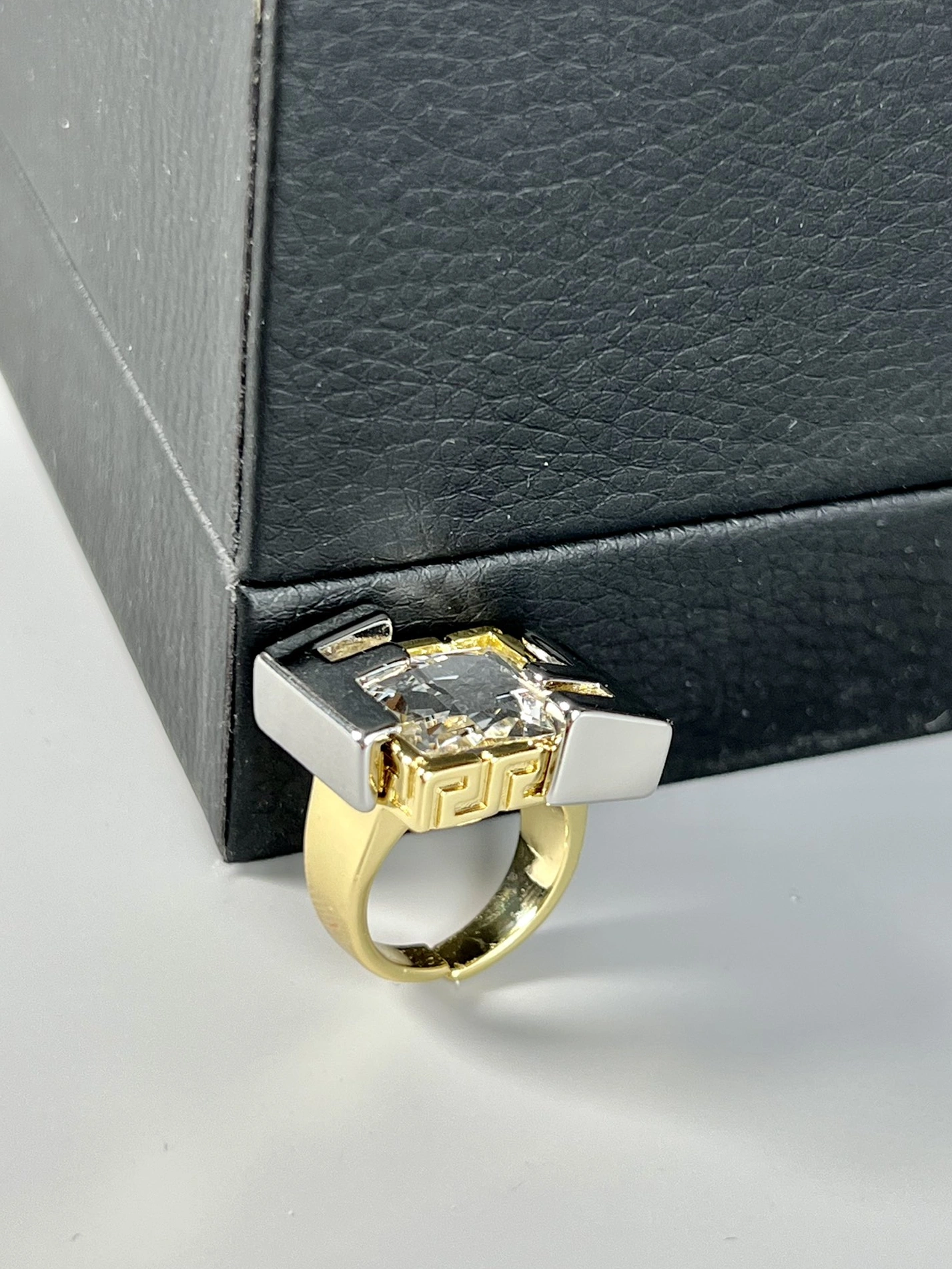 ModernLook 7477 Fendi Ring For Women