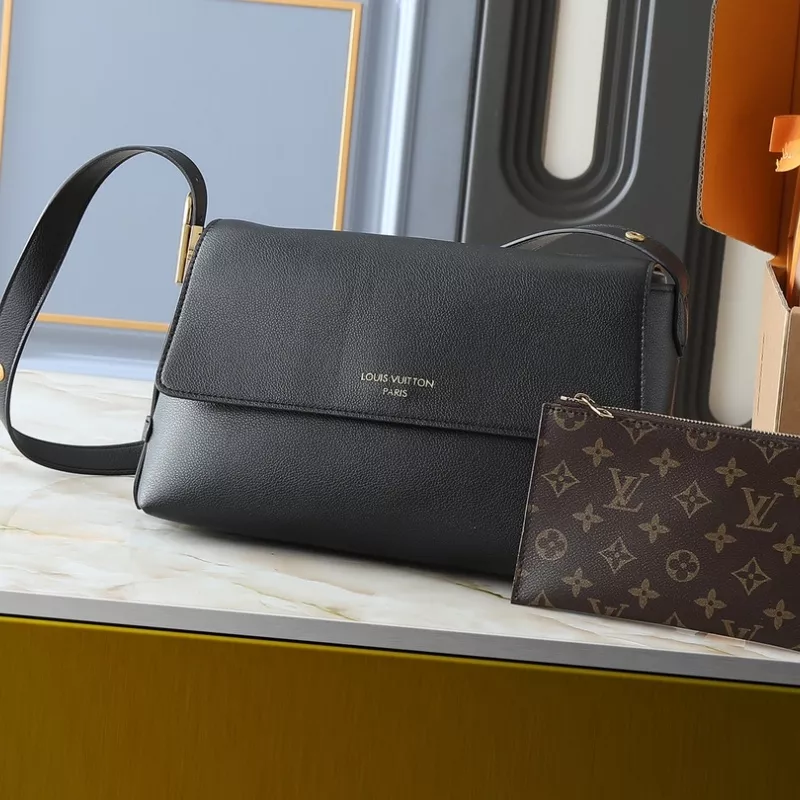 ModernLook 7558 Louis Vuitton AAA Quality Messenger Bags For Women
