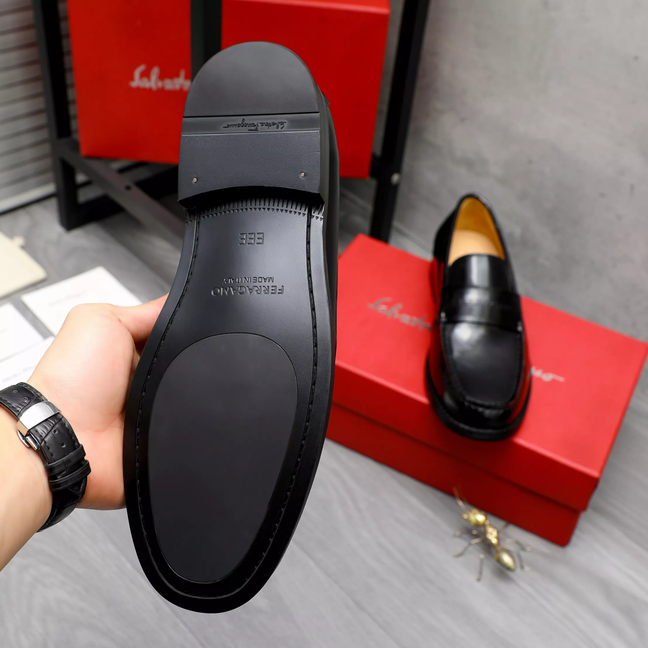 ModernLook 7685 Salvatore Ferragamo Leather Shoes For Men