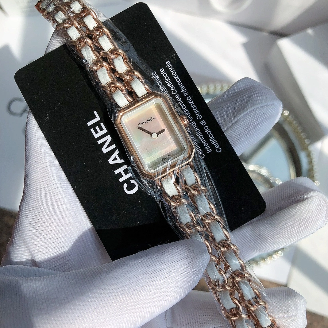 ModernLook 7976 Chanel Watches In Rose Gold For Women