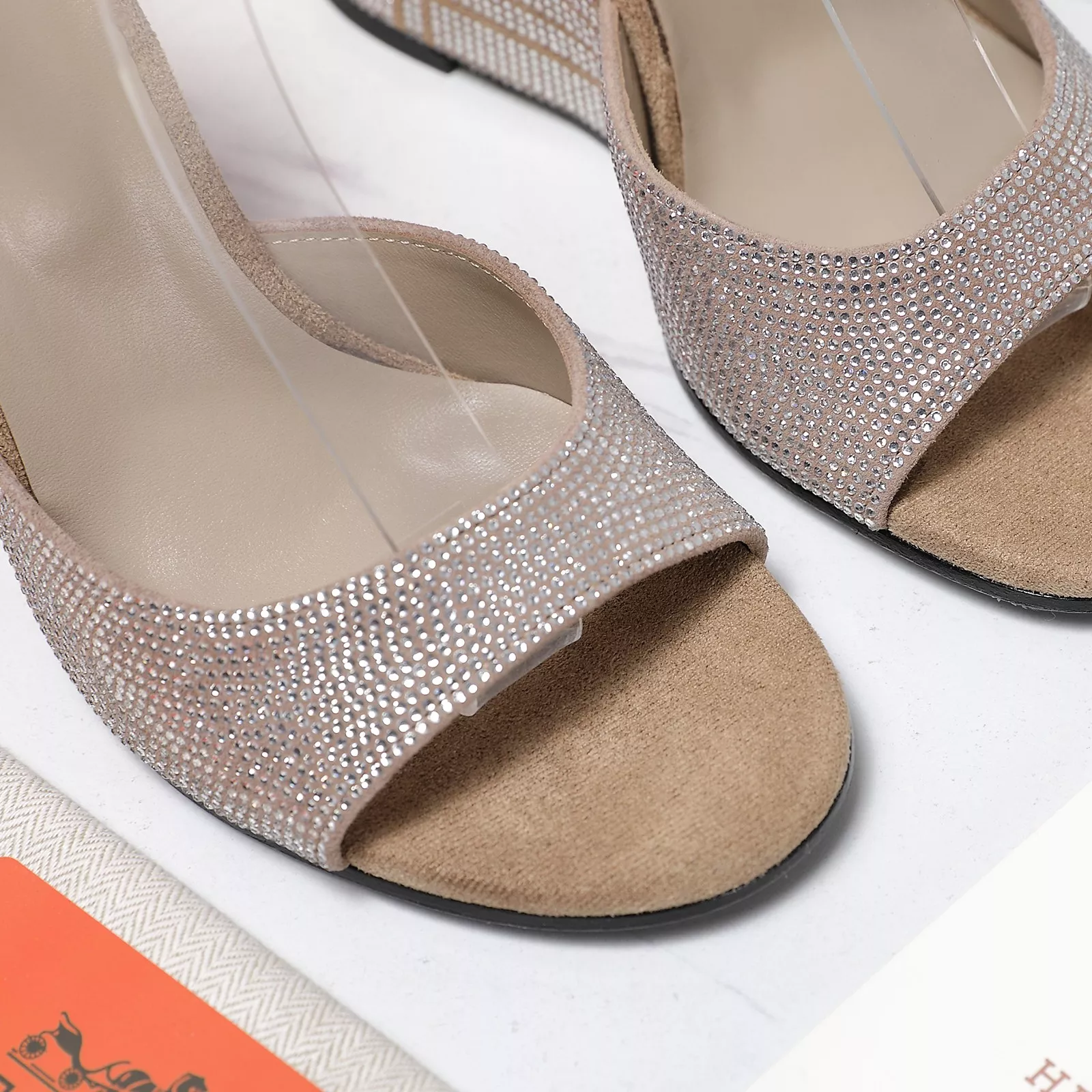 ModernLook 8034 Hermes Sandal For Women