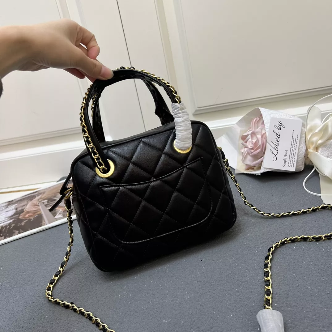 ModernLook 8081 Chanel AAA Quality Messenger Bags For Women