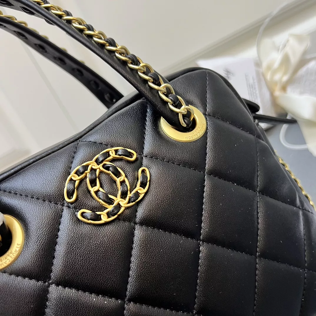 ModernLook 8081 Chanel AAA Quality Messenger Bags For Women