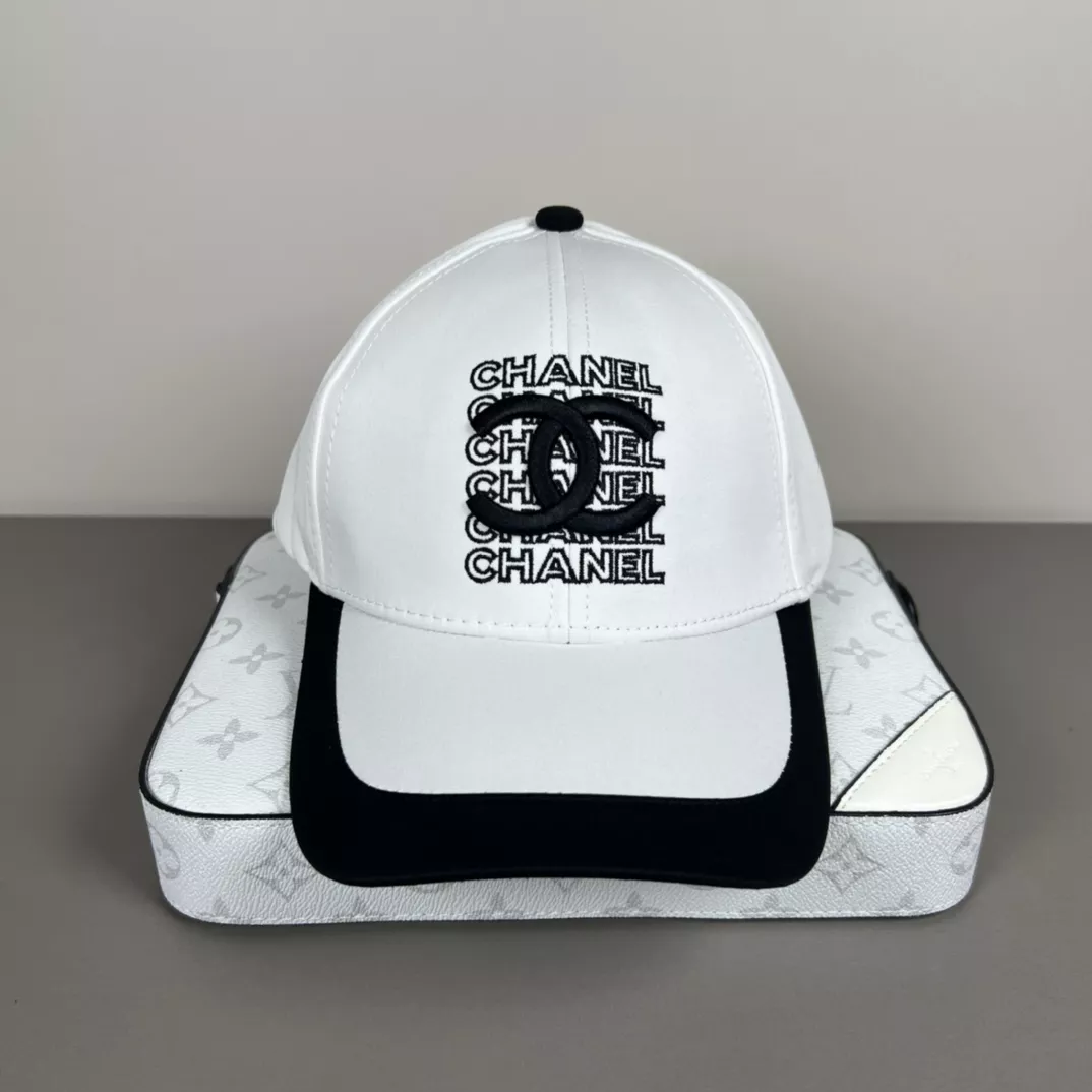 ModernLook 8261 Chanel Caps