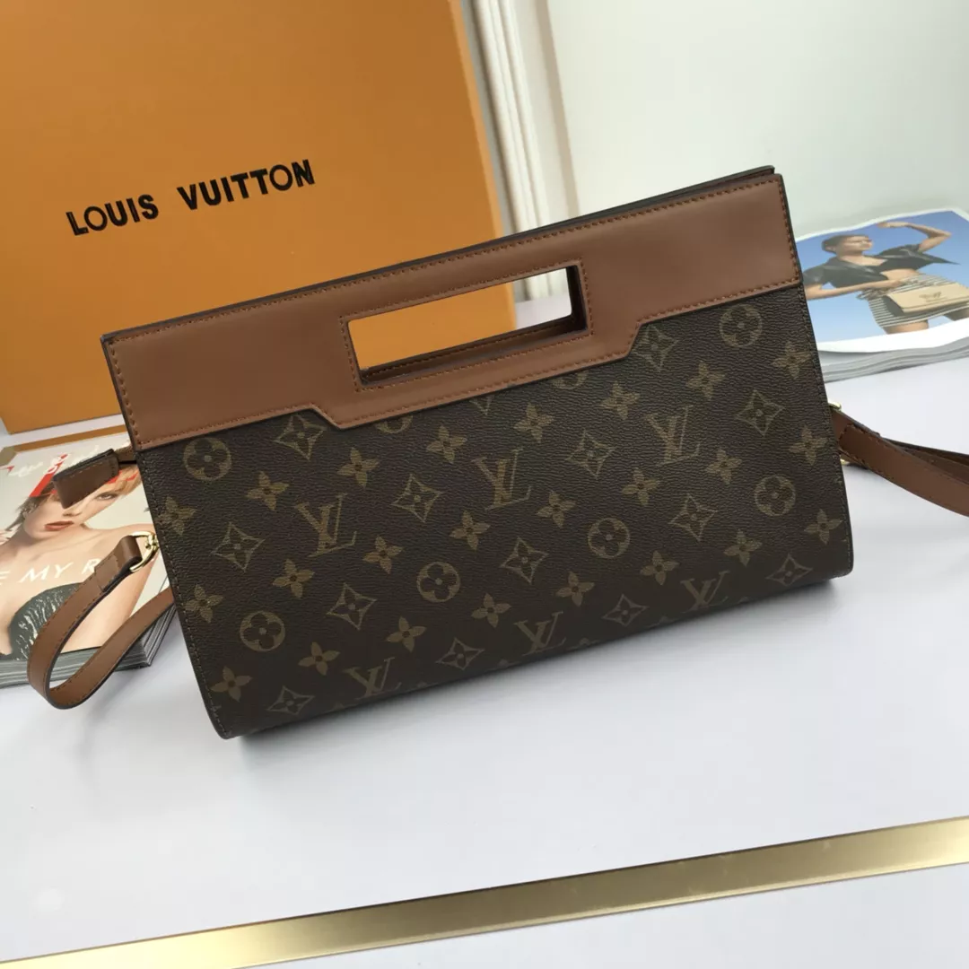 ModernLook 8452 Louis Vuitton AAA Quality Messenger Bags For Women