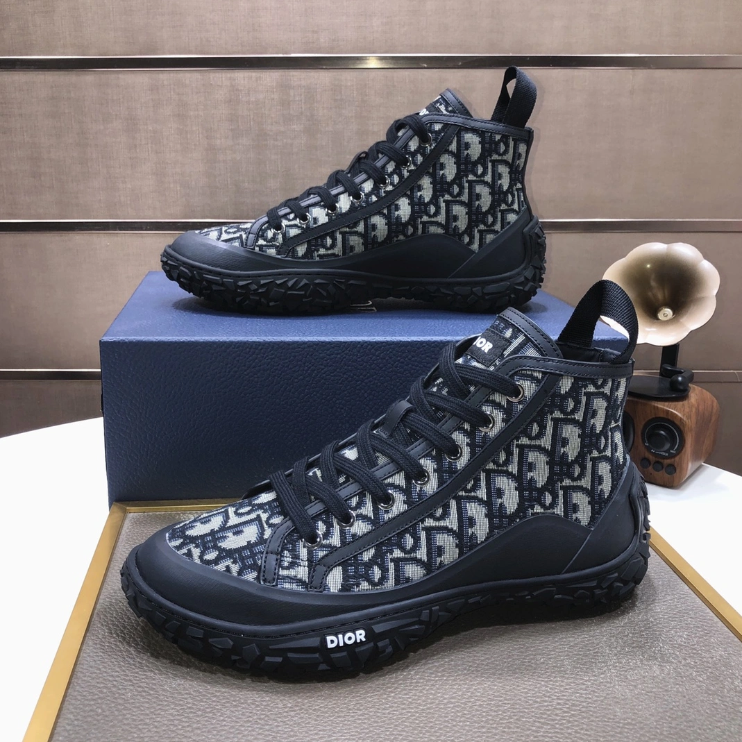 ModernLook 8498 Christian Dior High Top Shoes For Men