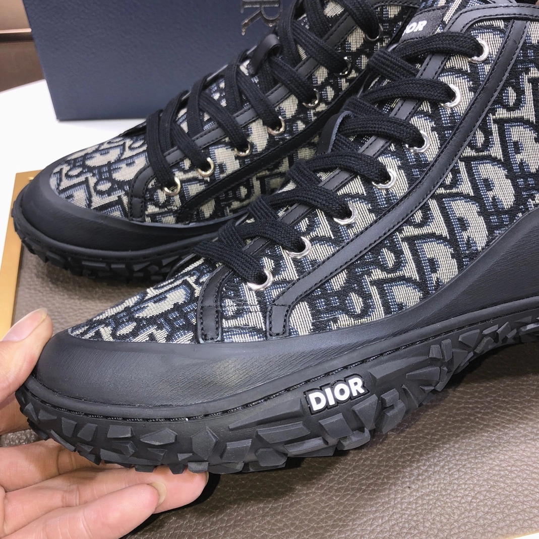 ModernLook 8498 Christian Dior High Top Shoes For Men