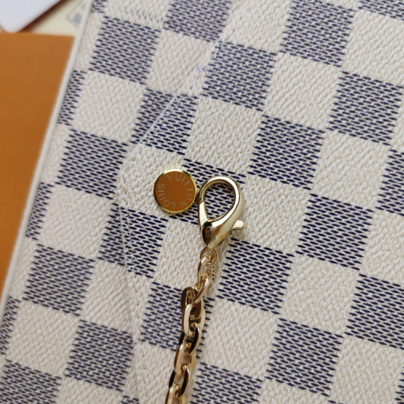 ModernLook 8805 Louis Vuitton LV Wallets For Women