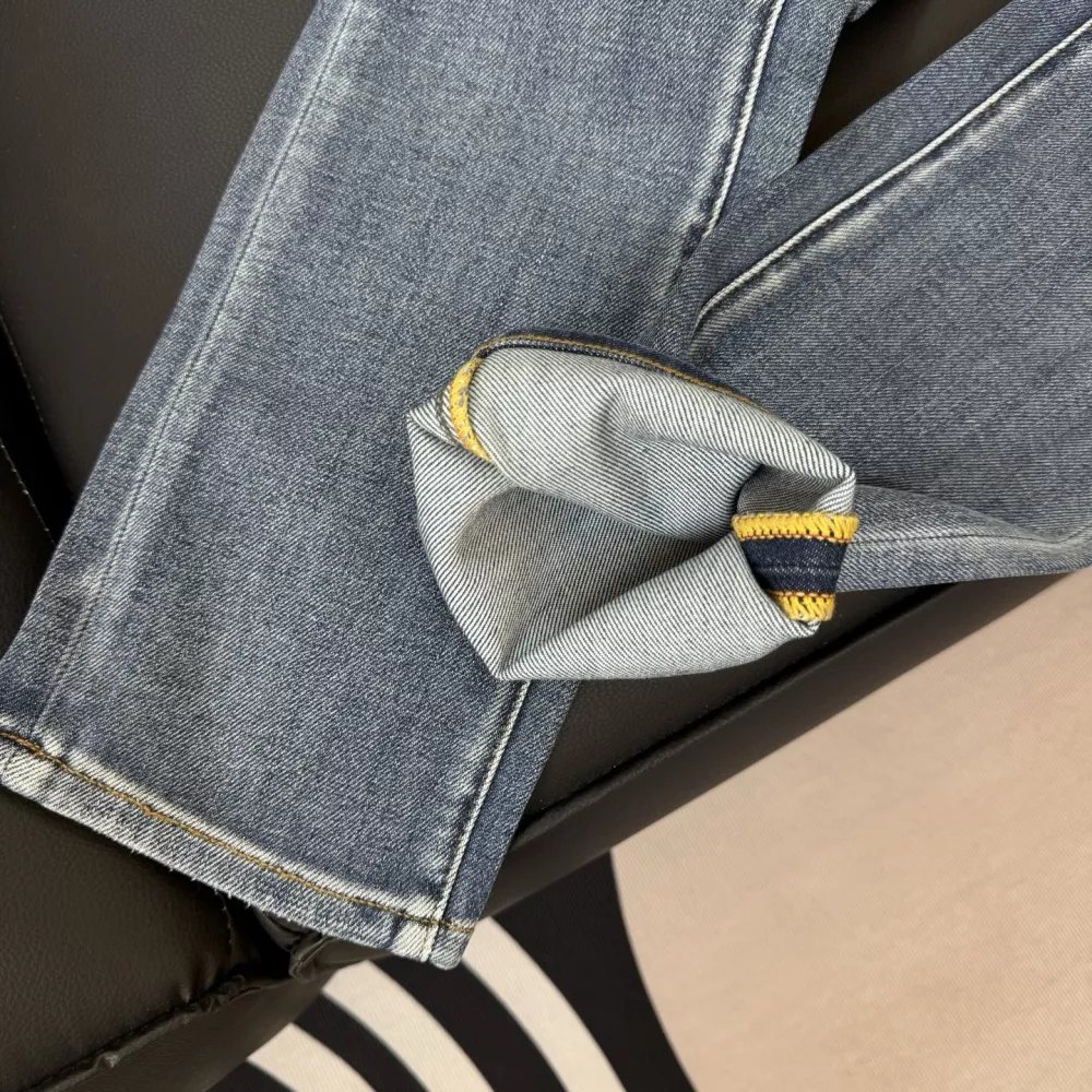 ModernLook 8899 Louis Vuitton LV Jeans For Men