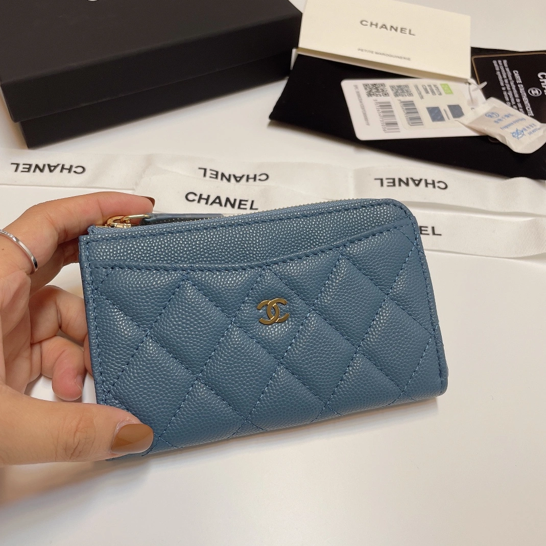 ModernLook 8971 Chanel Card Case