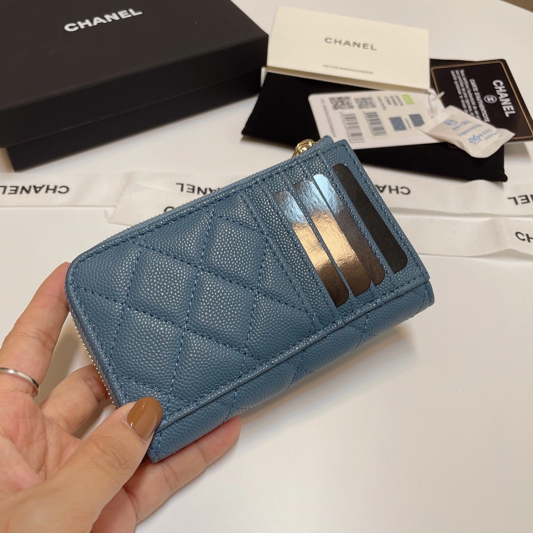 ModernLook 8971 Chanel Card Case
