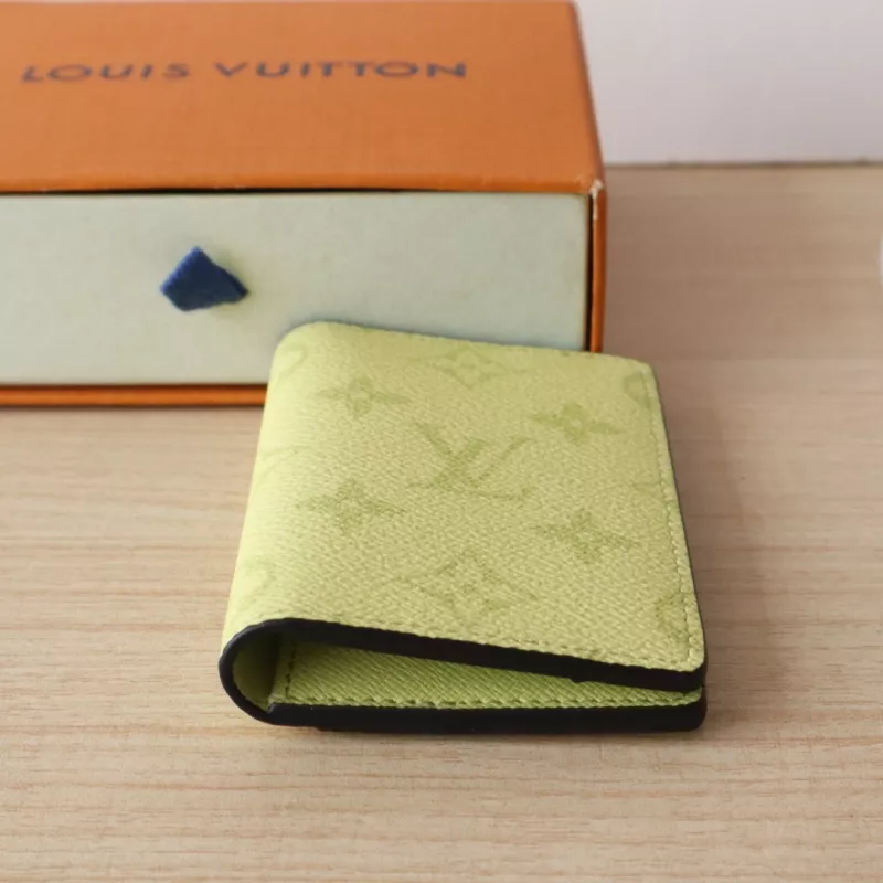 ModernLook 9145 Louis Vuitton AAA Quality Card Case