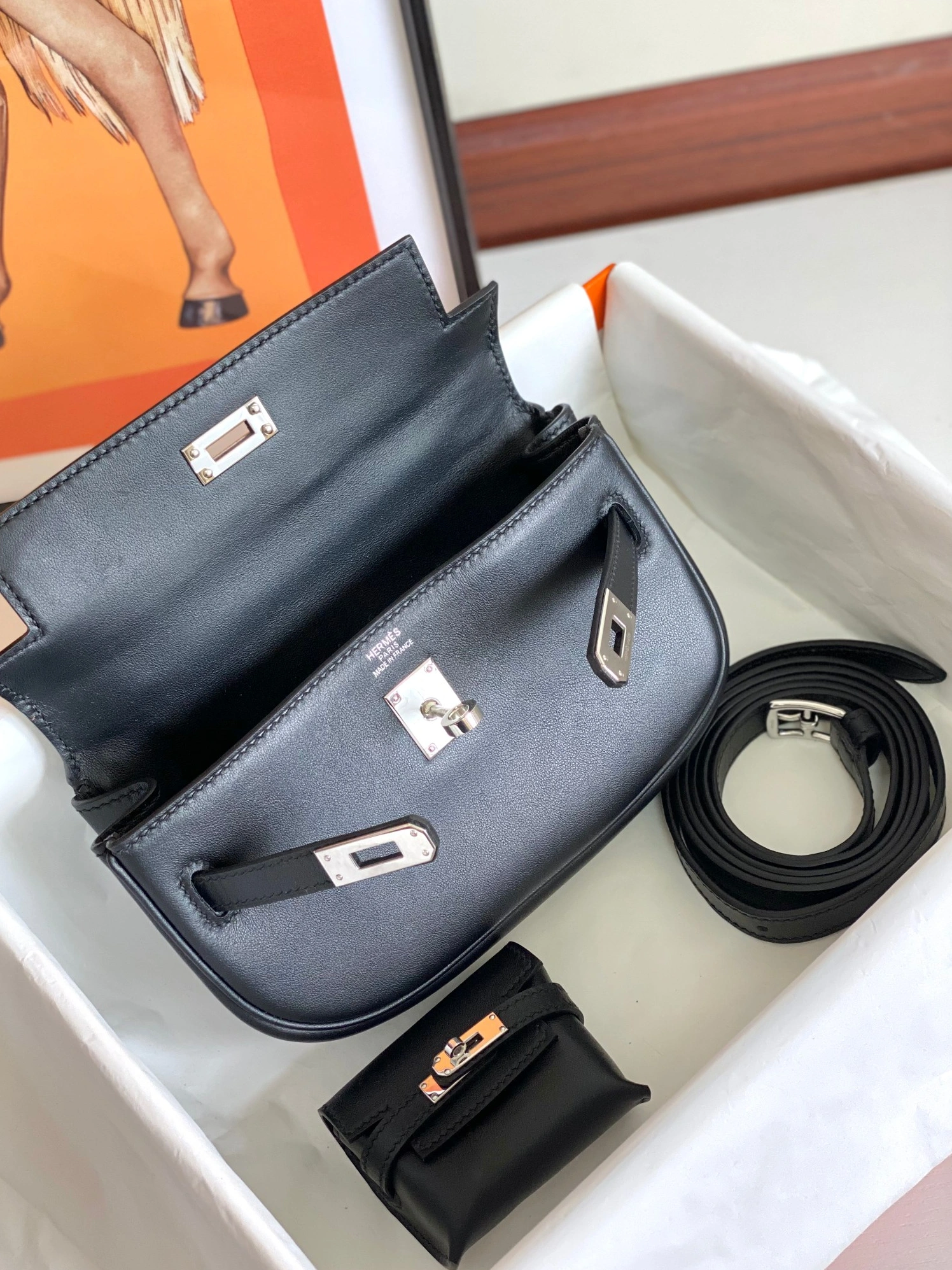ModernLook 9290 Hermes AAA Quality Belt Bags For Women