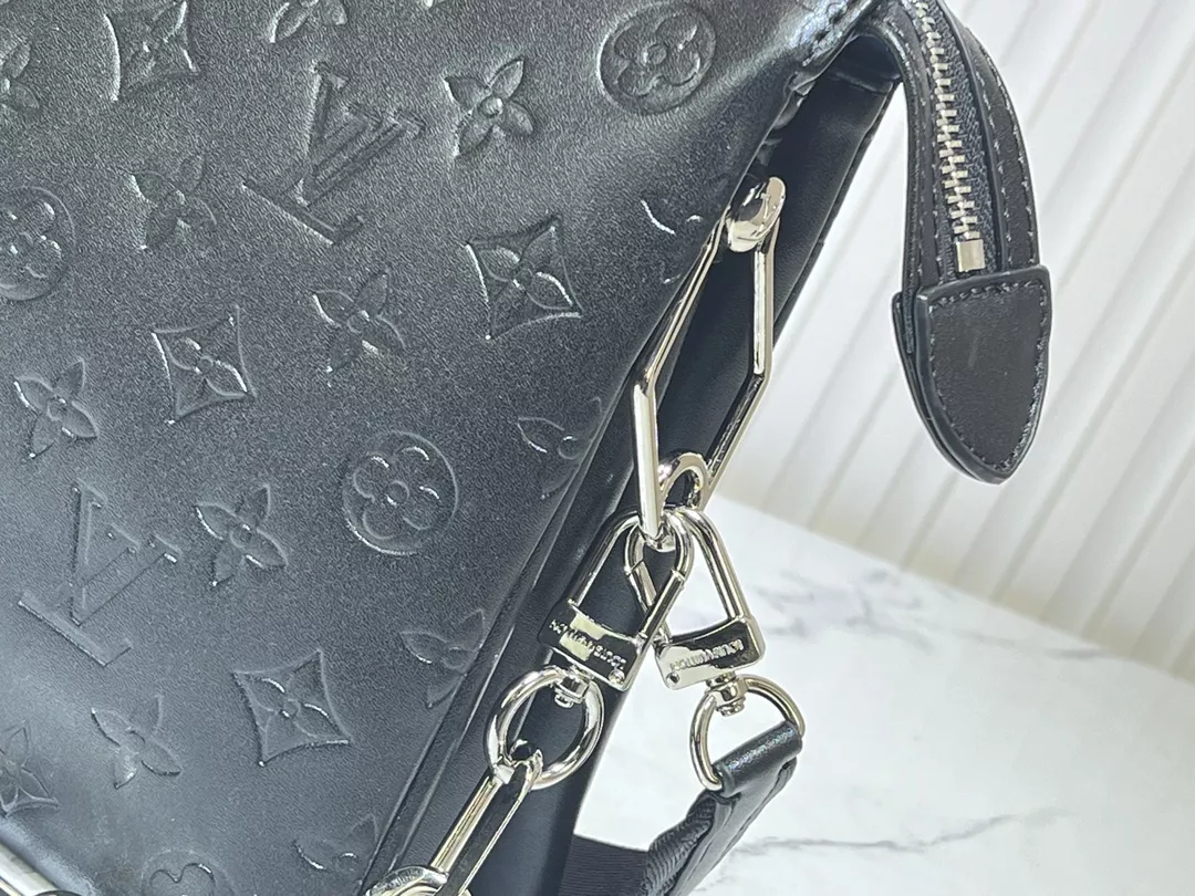 ModernLook 9958 Louis Vuitton AAA Quality Messenger Bags For Women
