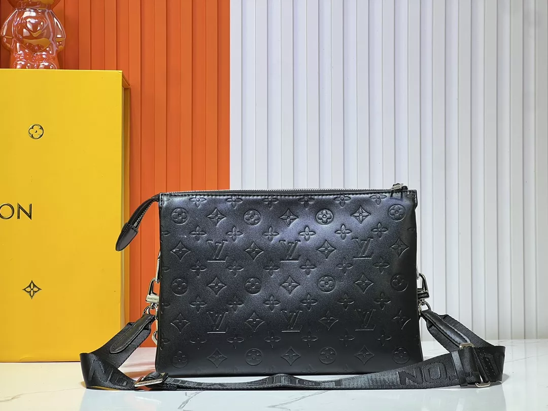 ModernLook 9958 Louis Vuitton AAA Quality Messenger Bags For Women