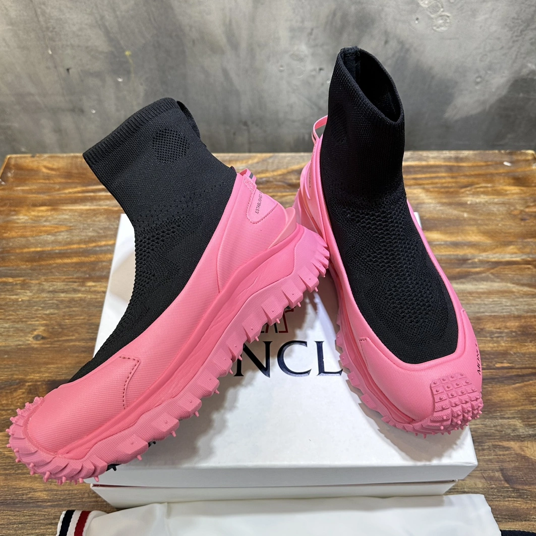 Moncler Boots For Women Practical 1750